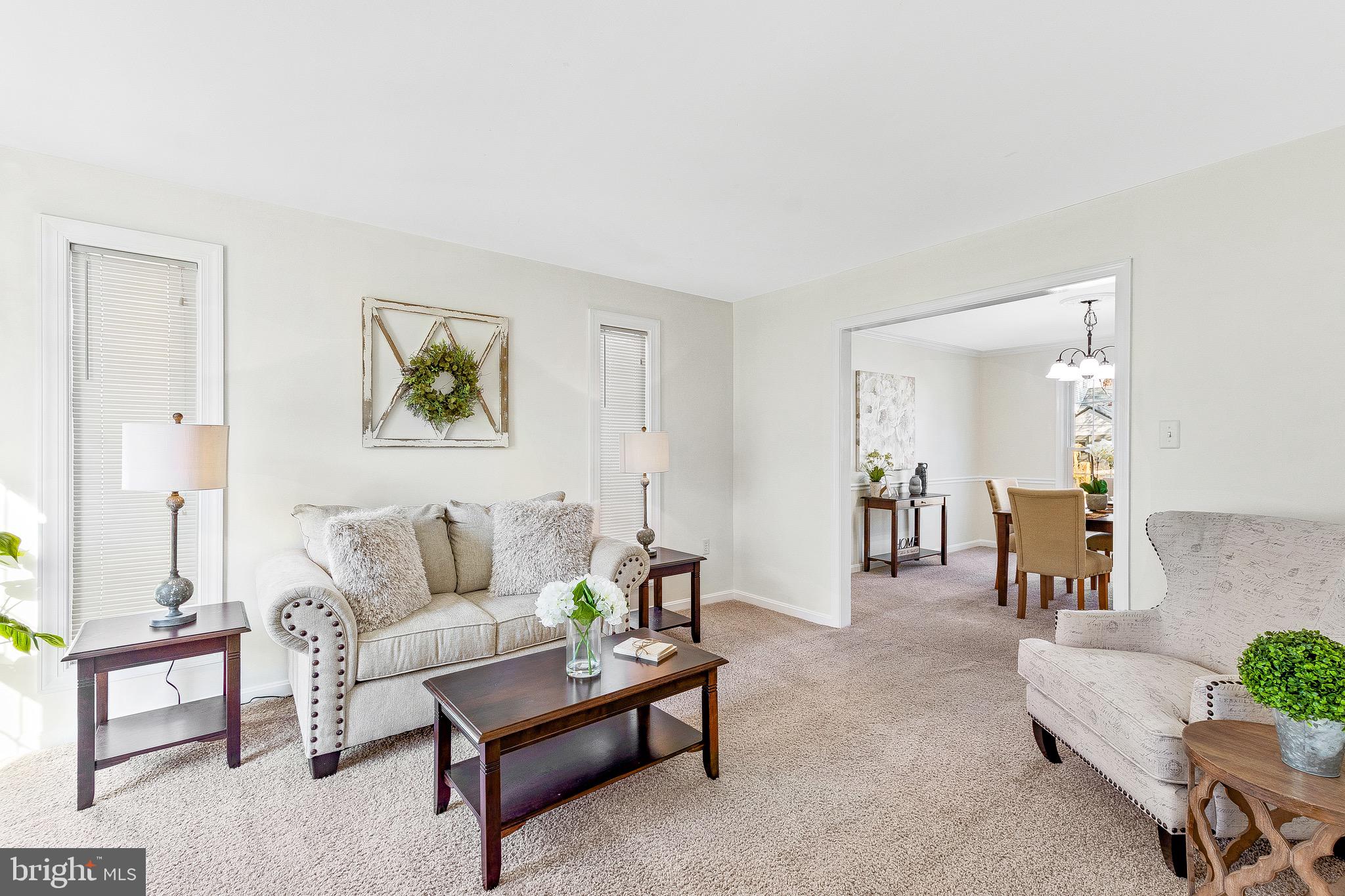 ST CHARLES SUB - HAMPSHIRE - Residential