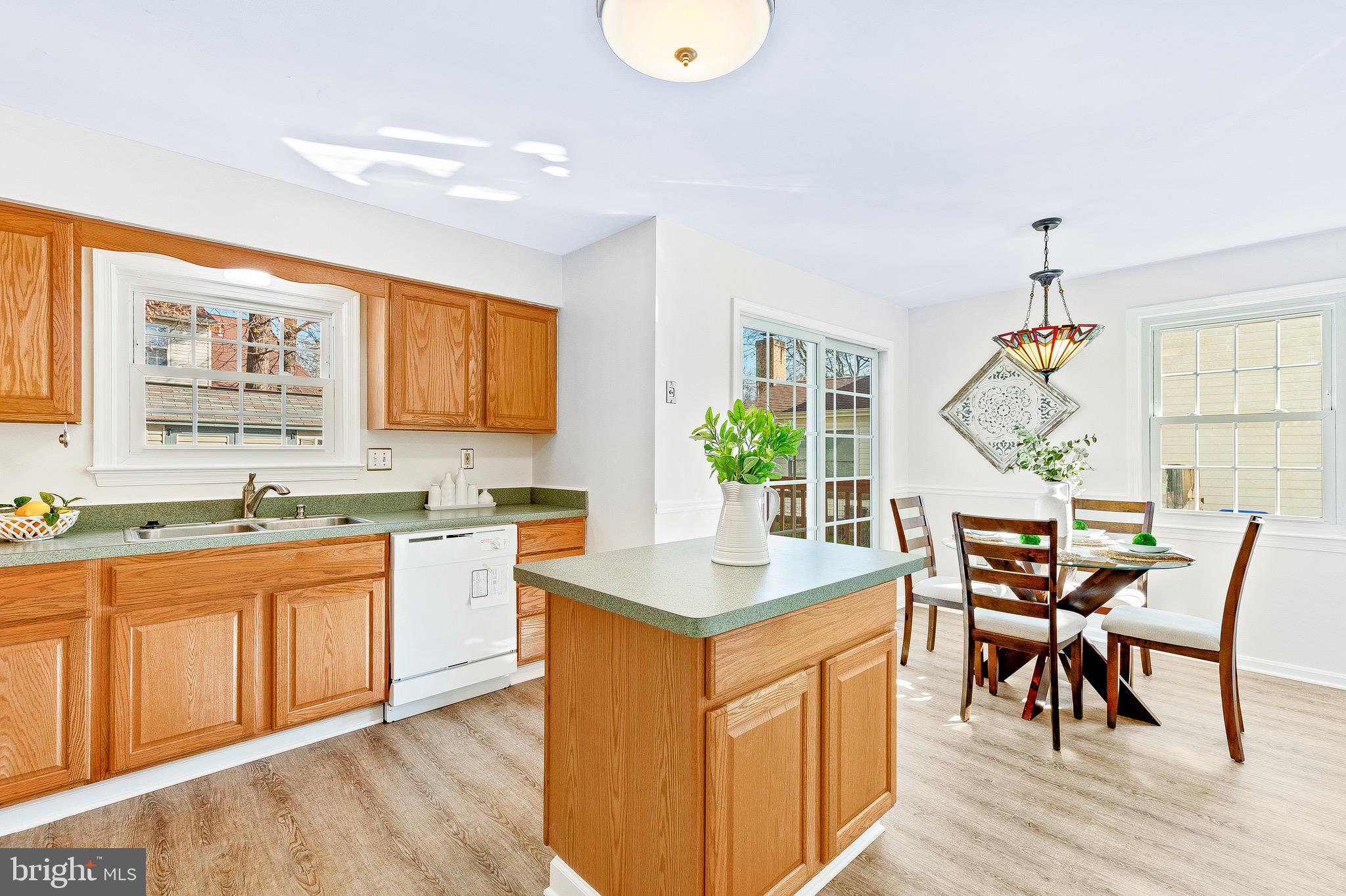 ST CHARLES SUB - HAMPSHIRE - Residential