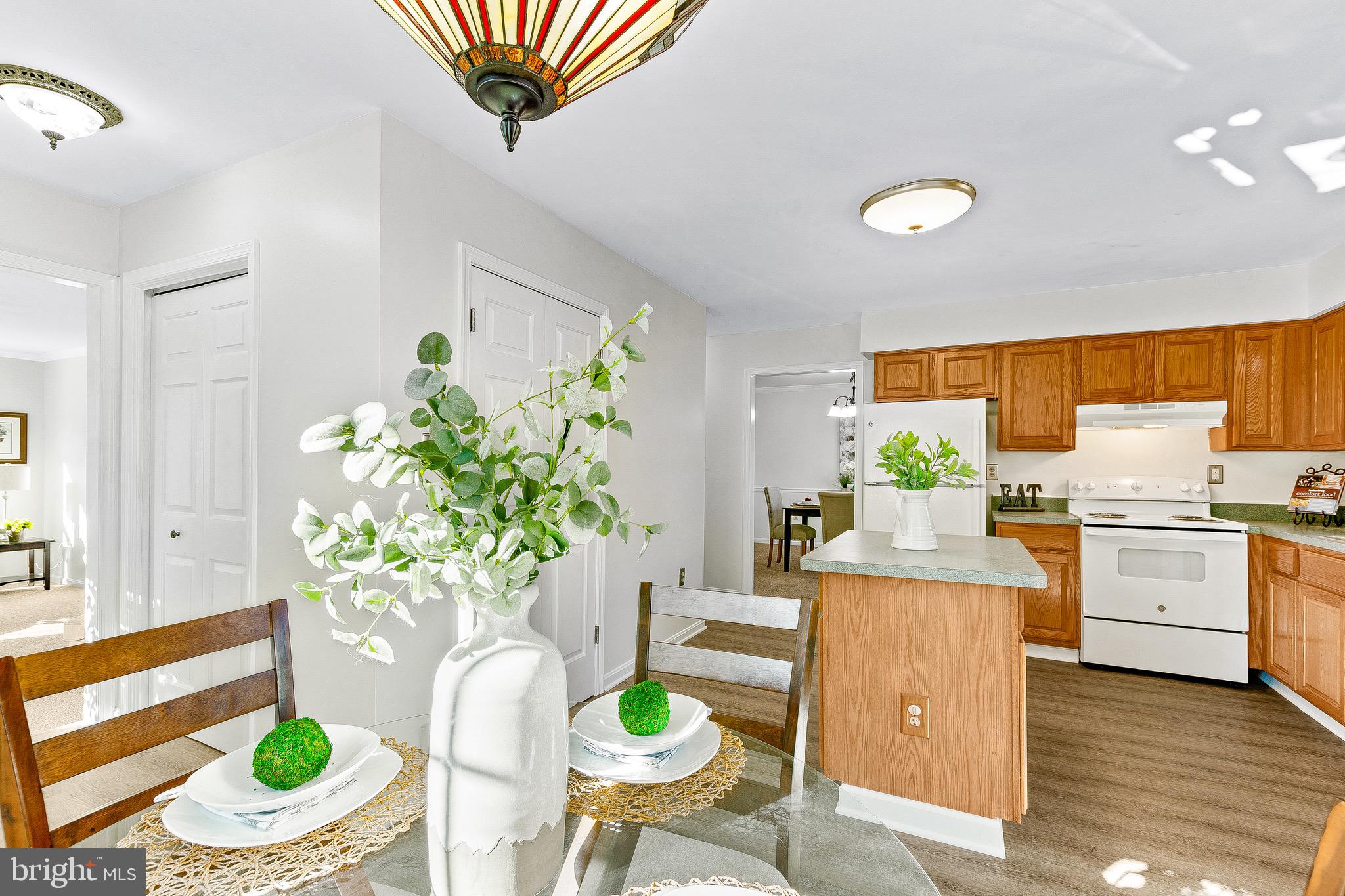 ST CHARLES SUB - HAMPSHIRE - Residential