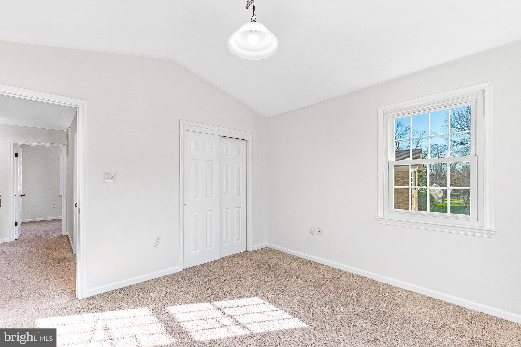 ST CHARLES SUB - HAMPSHIRE - Residential