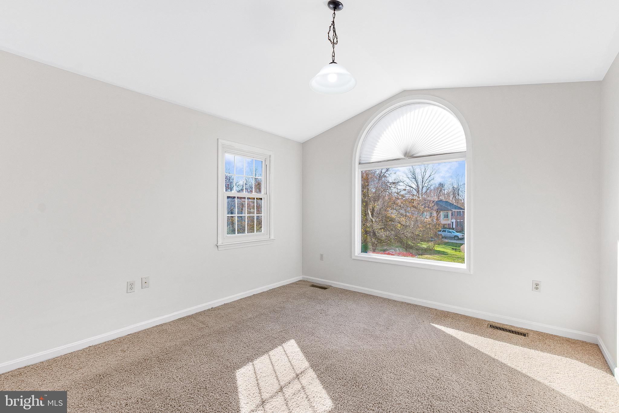 ST CHARLES SUB - HAMPSHIRE - Residential