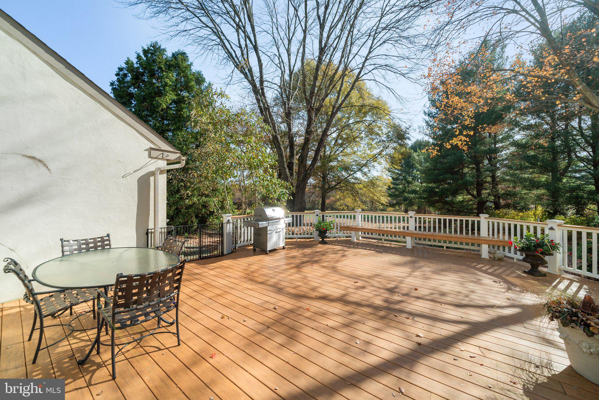 RADLEY RUN - Residential