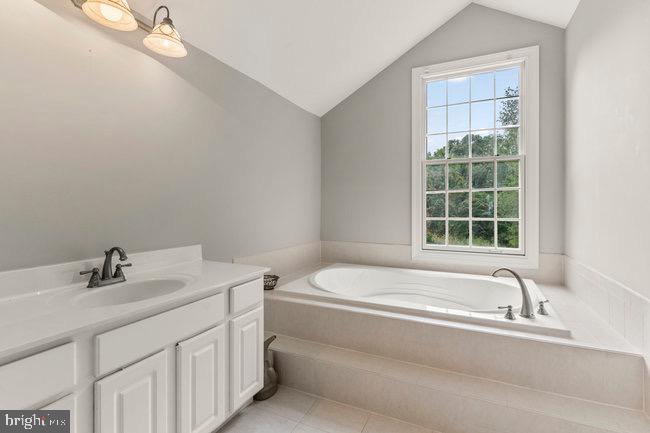 WOLFTRAP MEADOWS - Residential