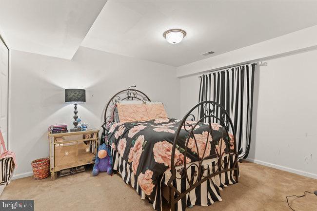 WOLFTRAP MEADOWS - Residential