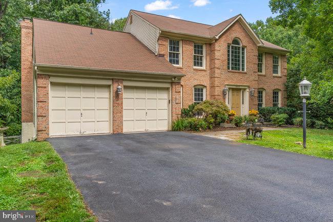 WOLFTRAP MEADOWS - Residential