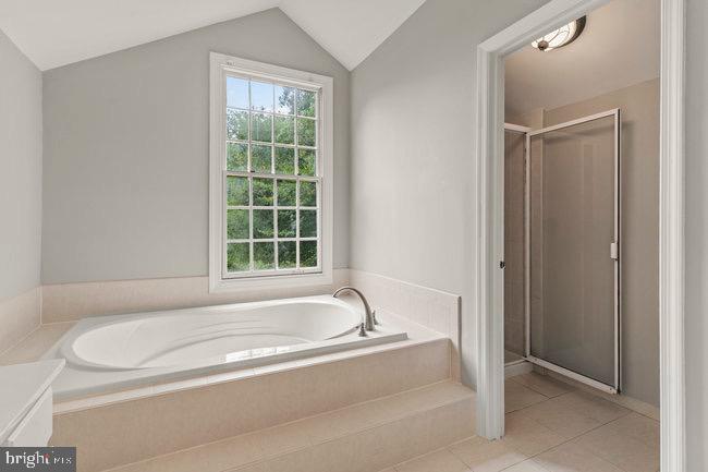 WOLFTRAP MEADOWS - Residential