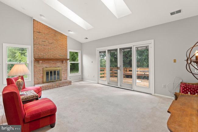 WOLFTRAP MEADOWS - Residential