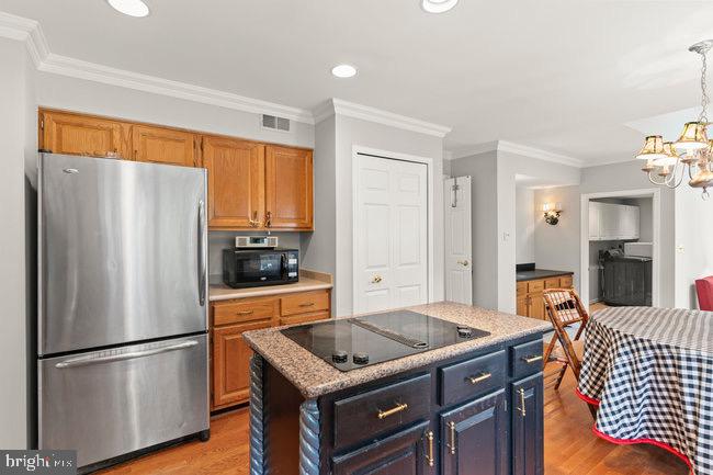 WOLFTRAP MEADOWS - Residential