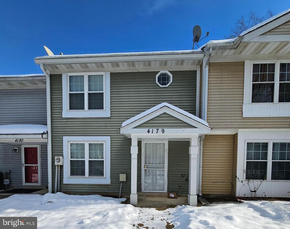 LANCASTER / WESTLAKE VILLAGE - Residential Lease