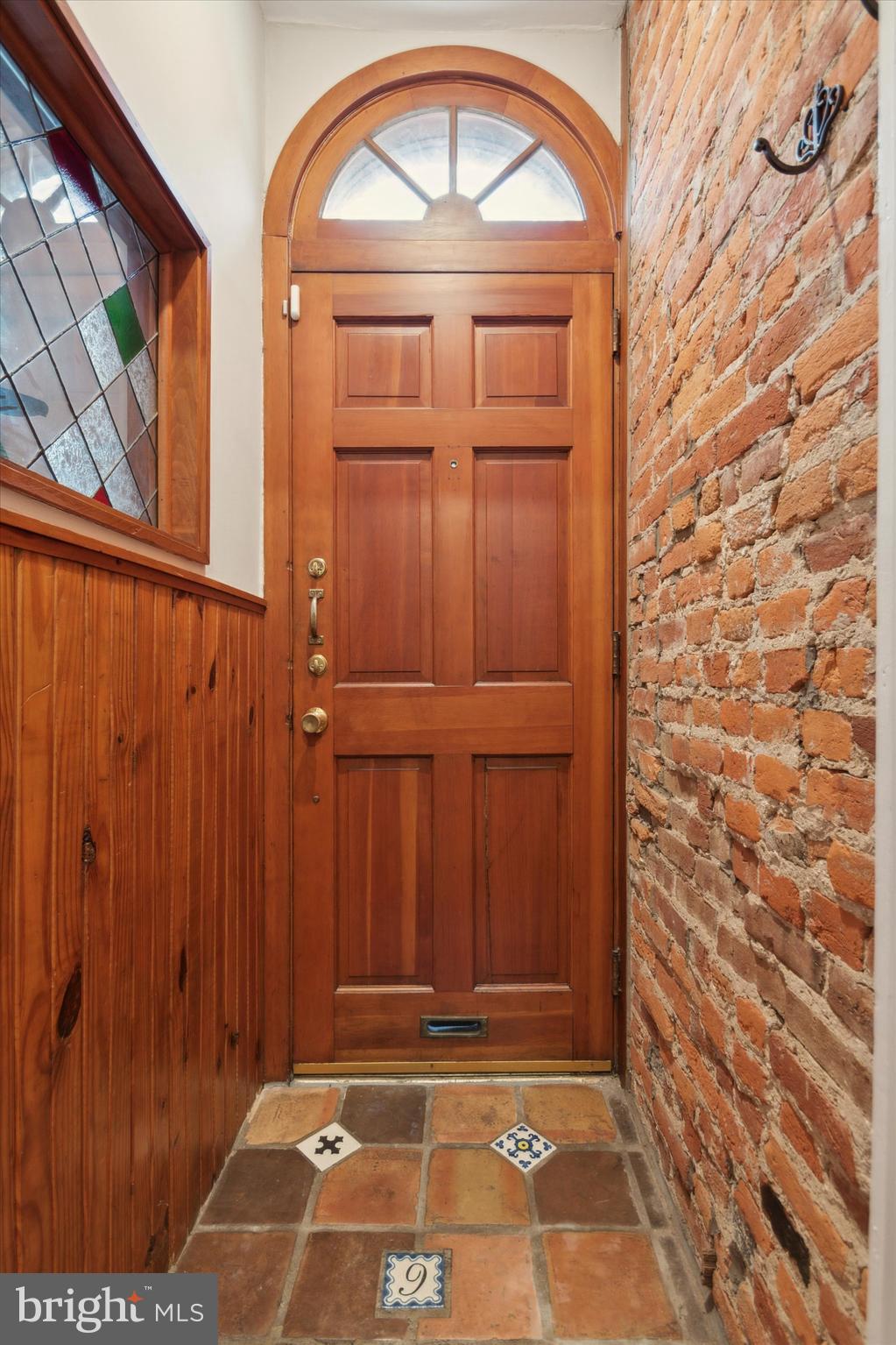 ITALIAN MARKET - Residential