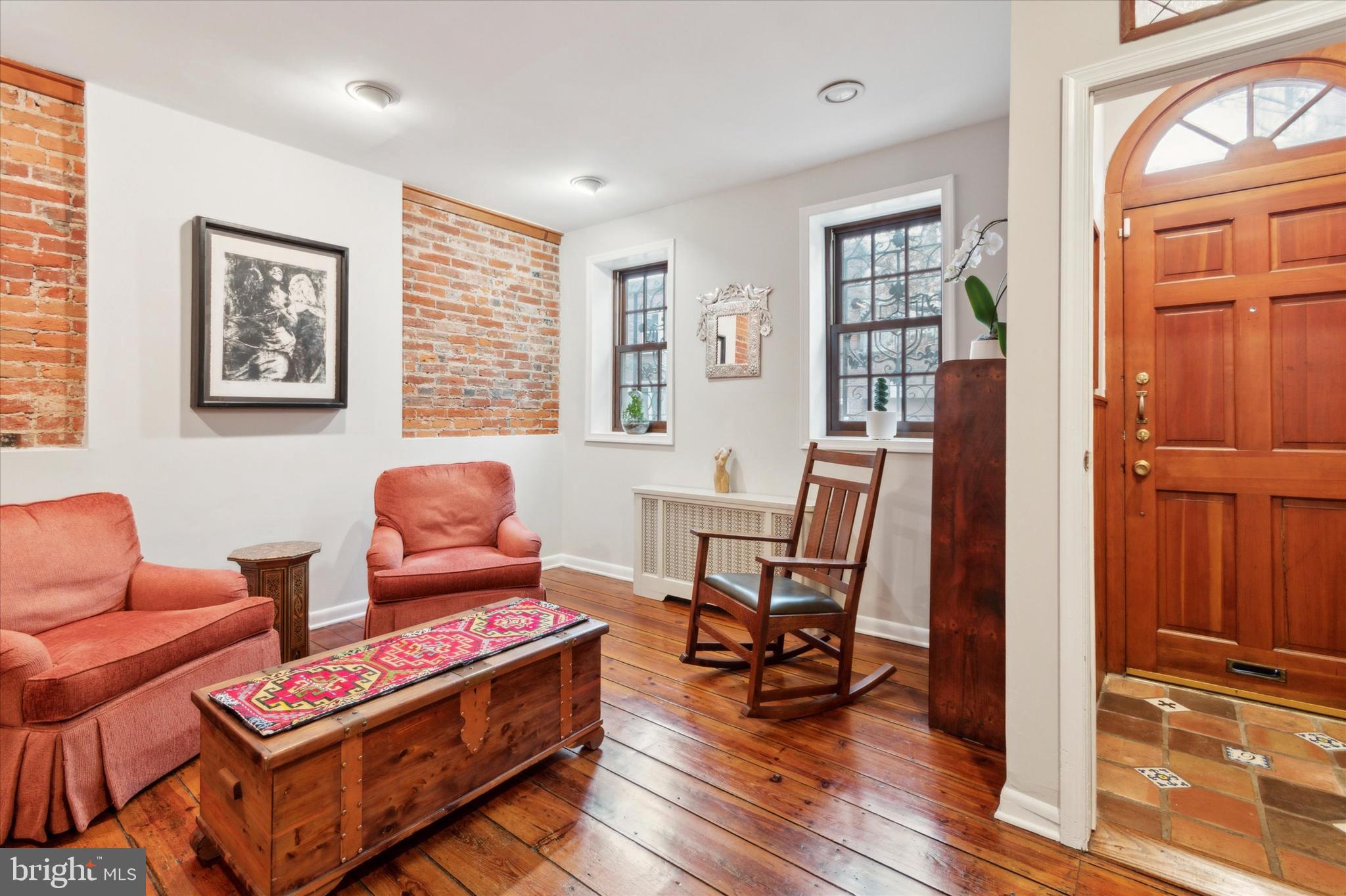 ITALIAN MARKET - Residential