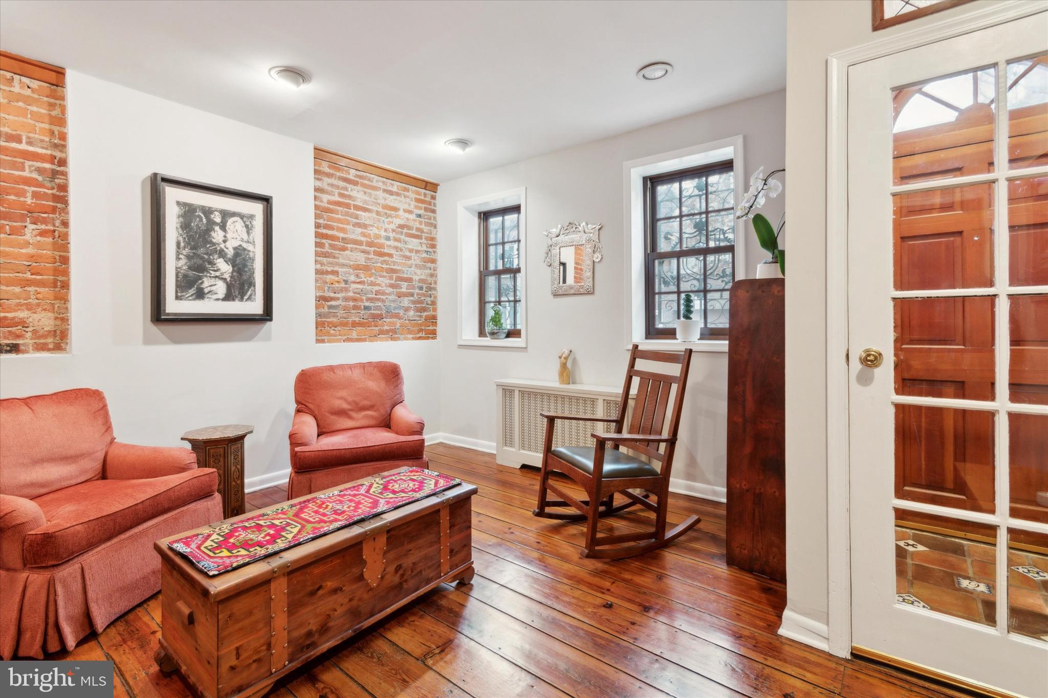 ITALIAN MARKET - Residential