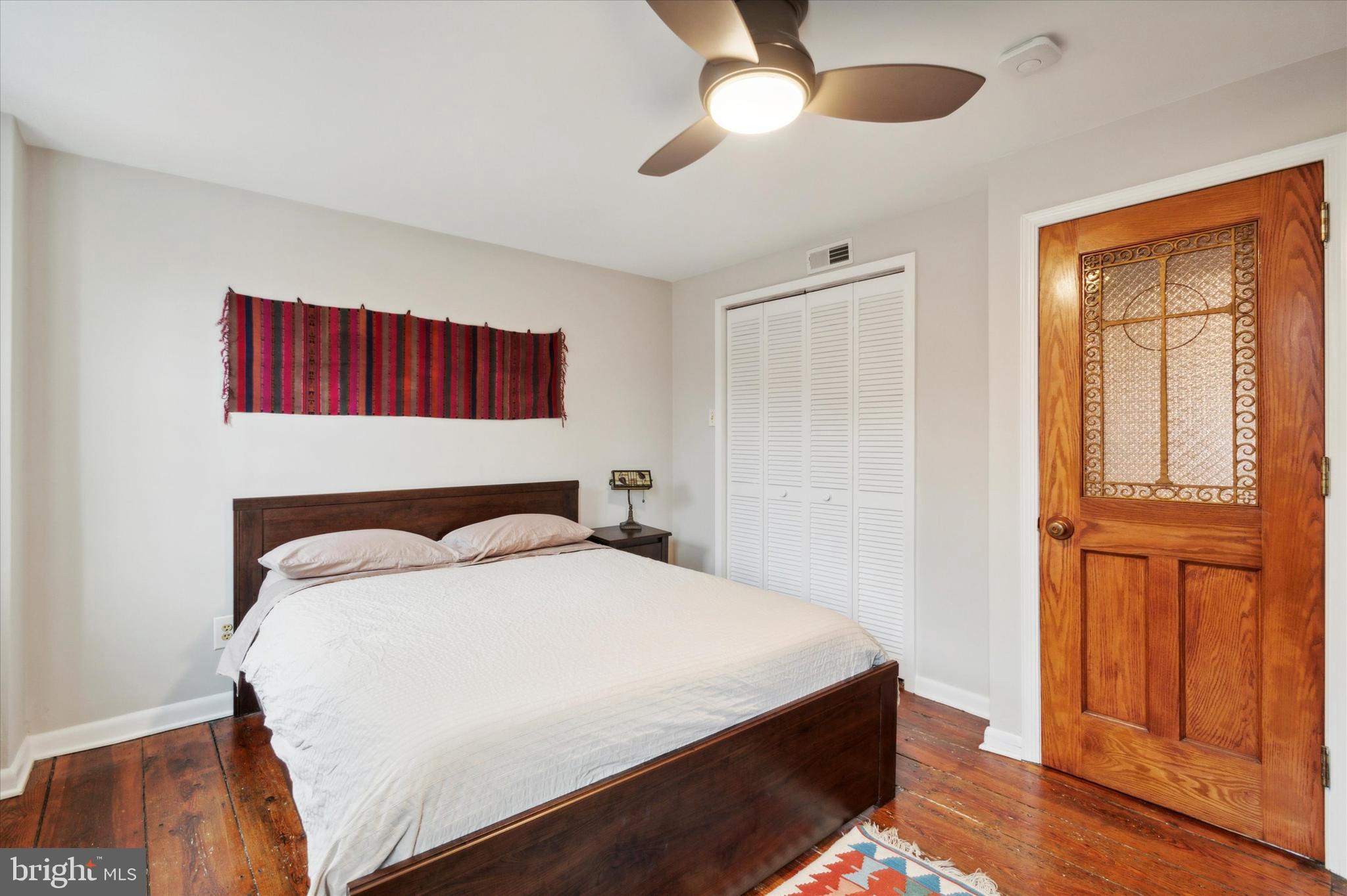 ITALIAN MARKET - Residential