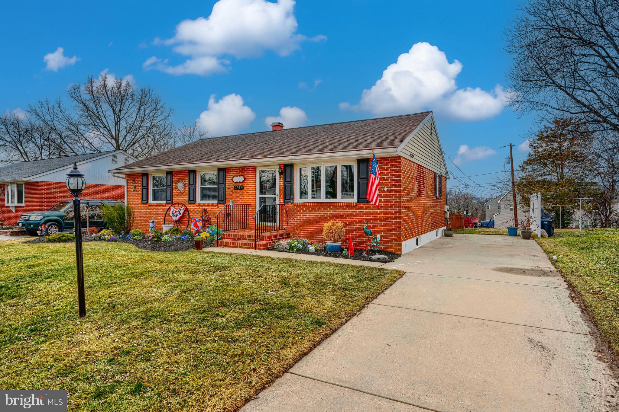 9518 HOLIDAY MANOR ROAD