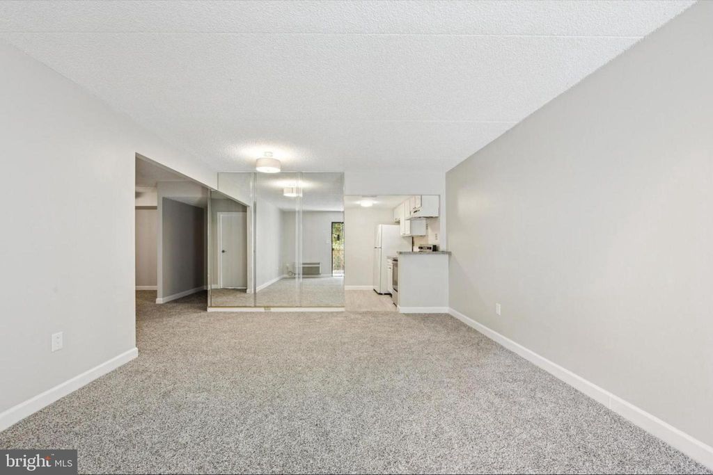 Photo of 800 Avondale Road #7B, WALLINGFORD, PA 19086 (MLS # PADE2106204)