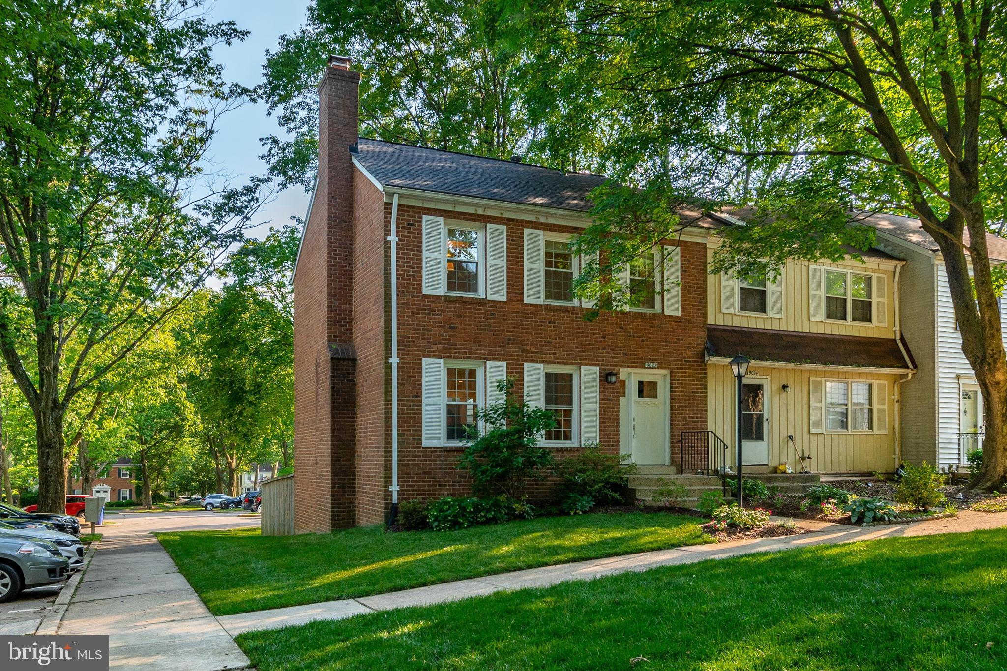 KING CHARLES COMMONS - Residential