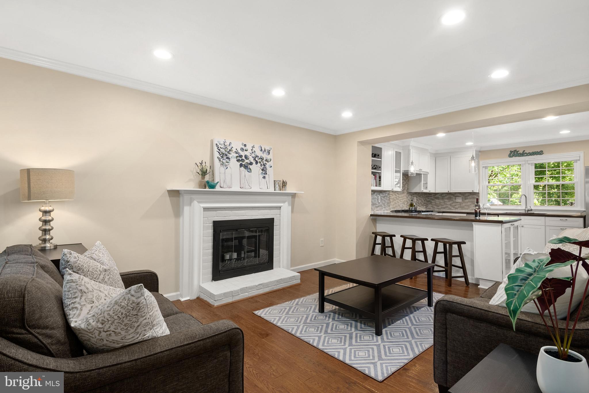 KING CHARLES COMMONS - Residential