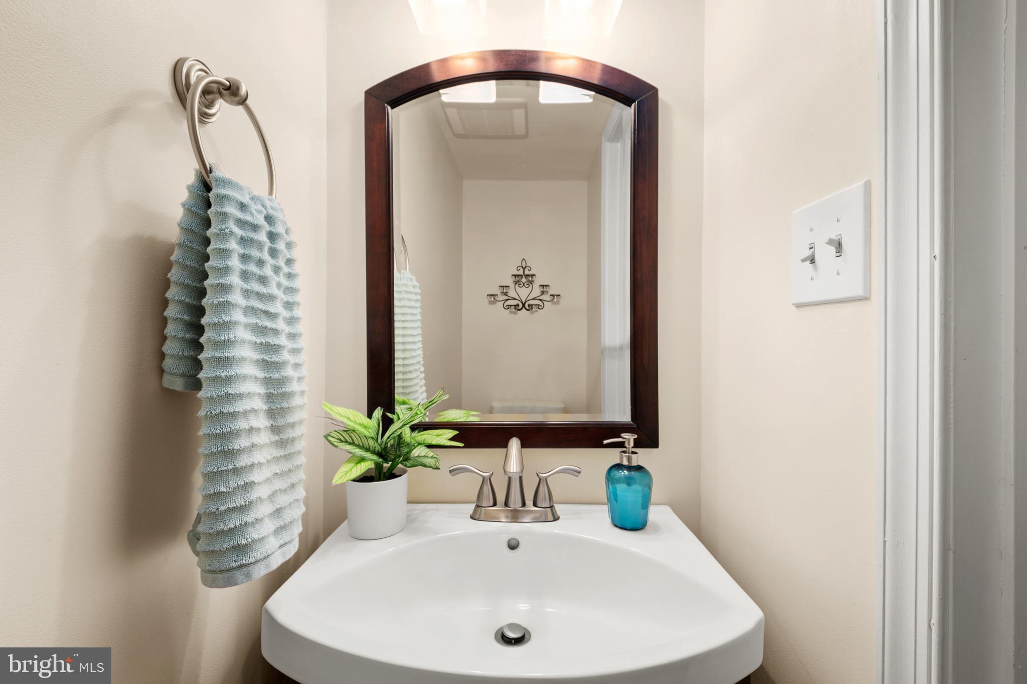 KING CHARLES COMMONS - Residential