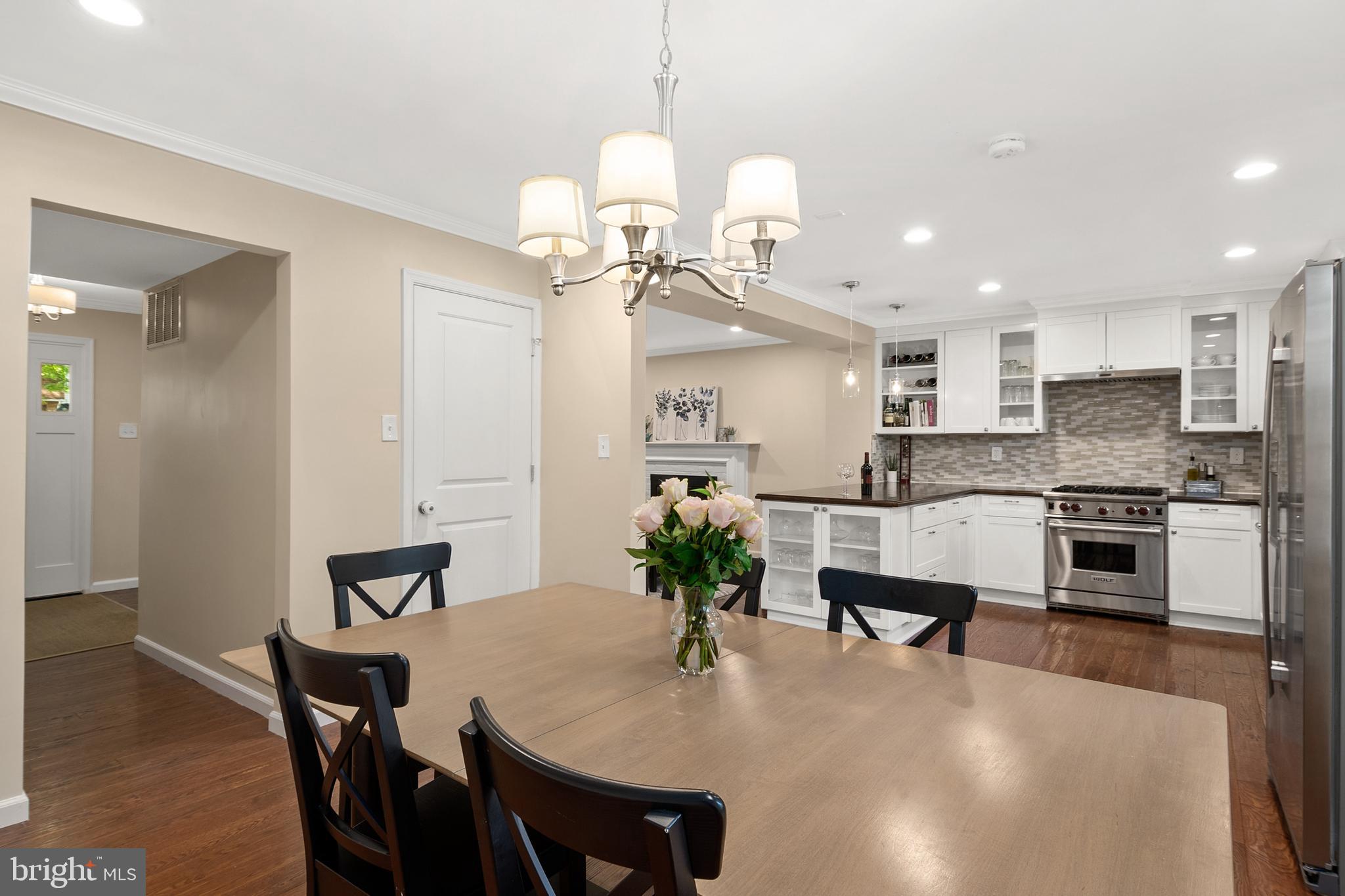 KING CHARLES COMMONS - Residential