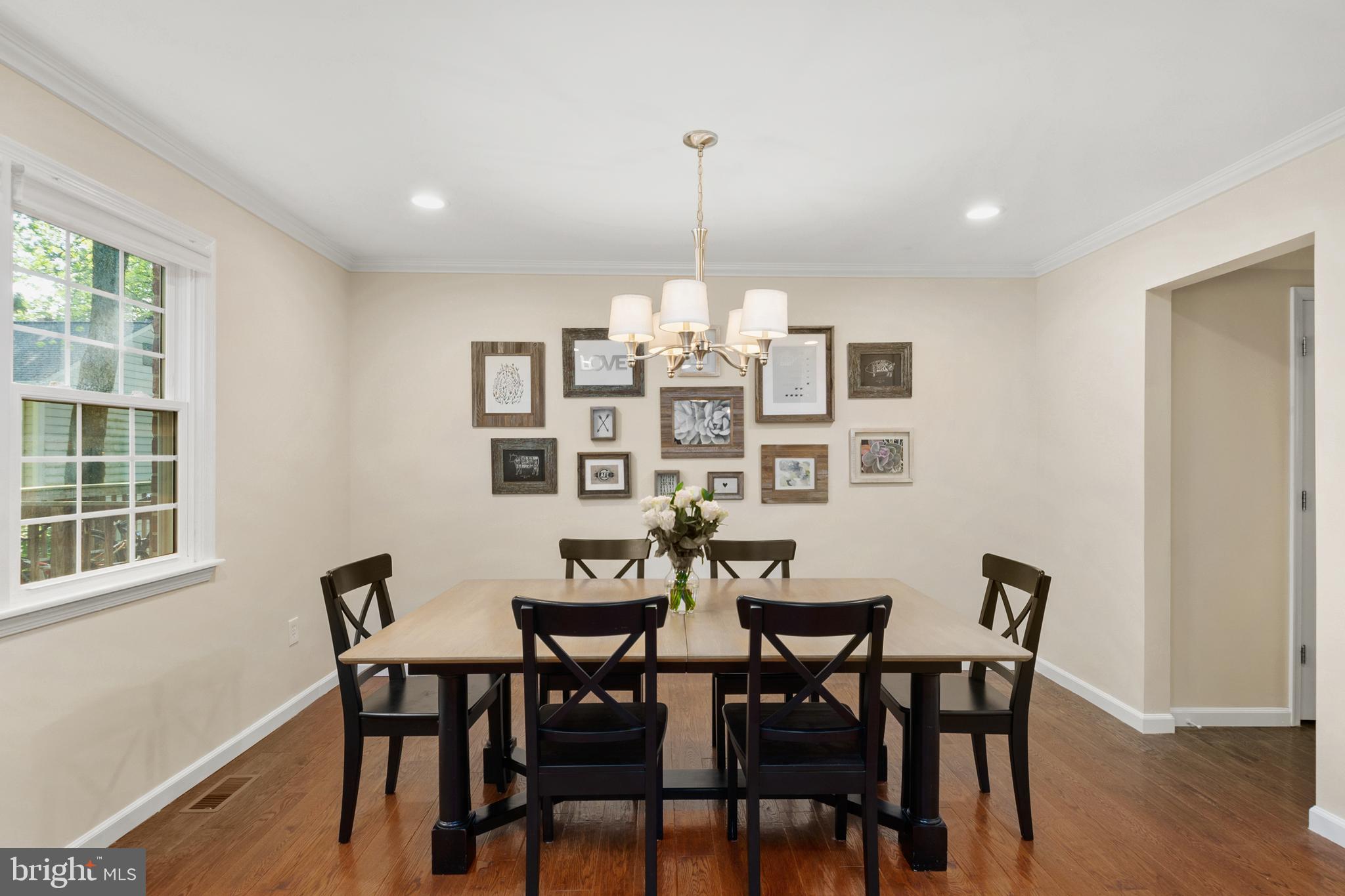 KING CHARLES COMMONS - Residential