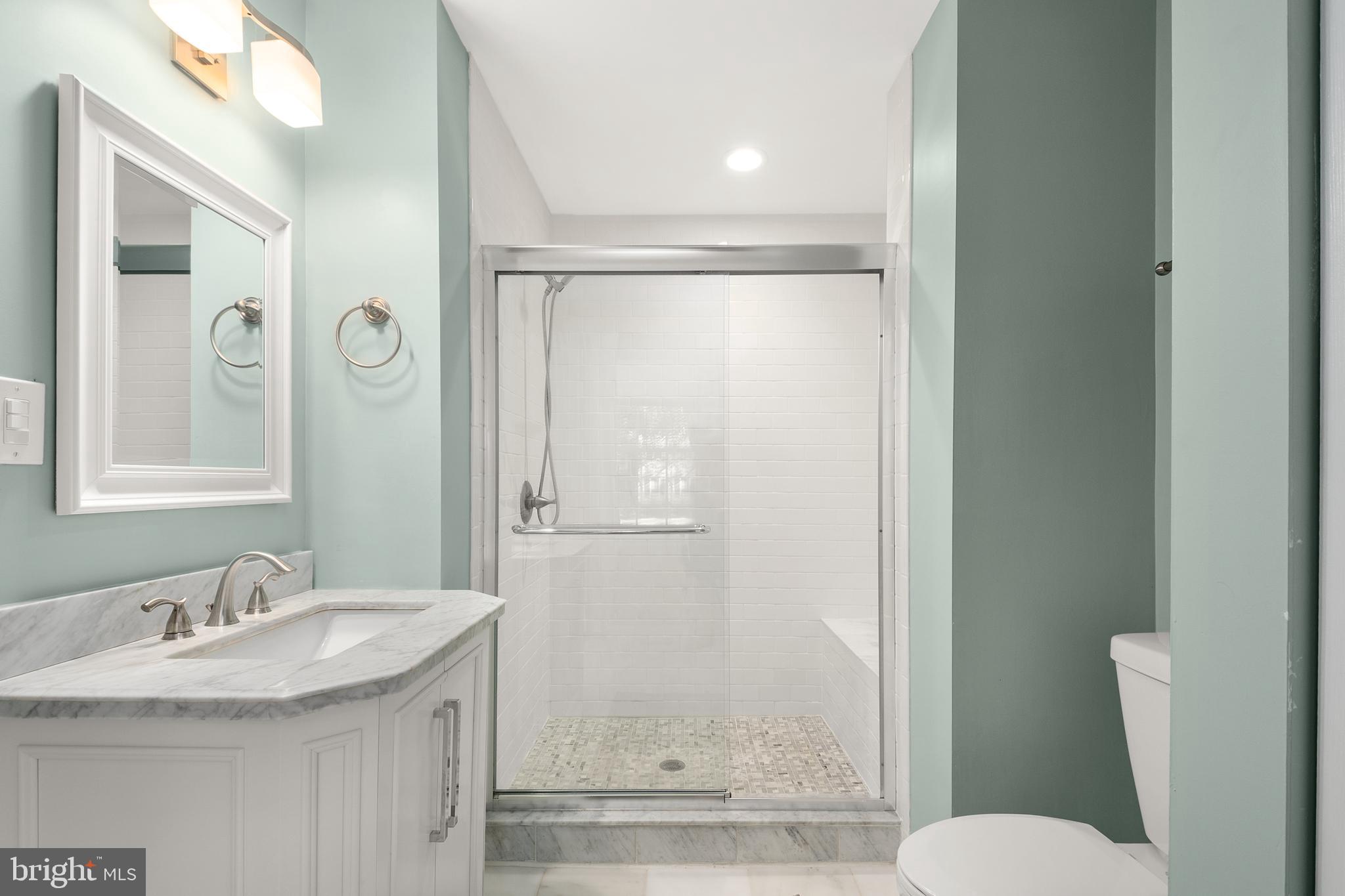 KING CHARLES COMMONS - Residential