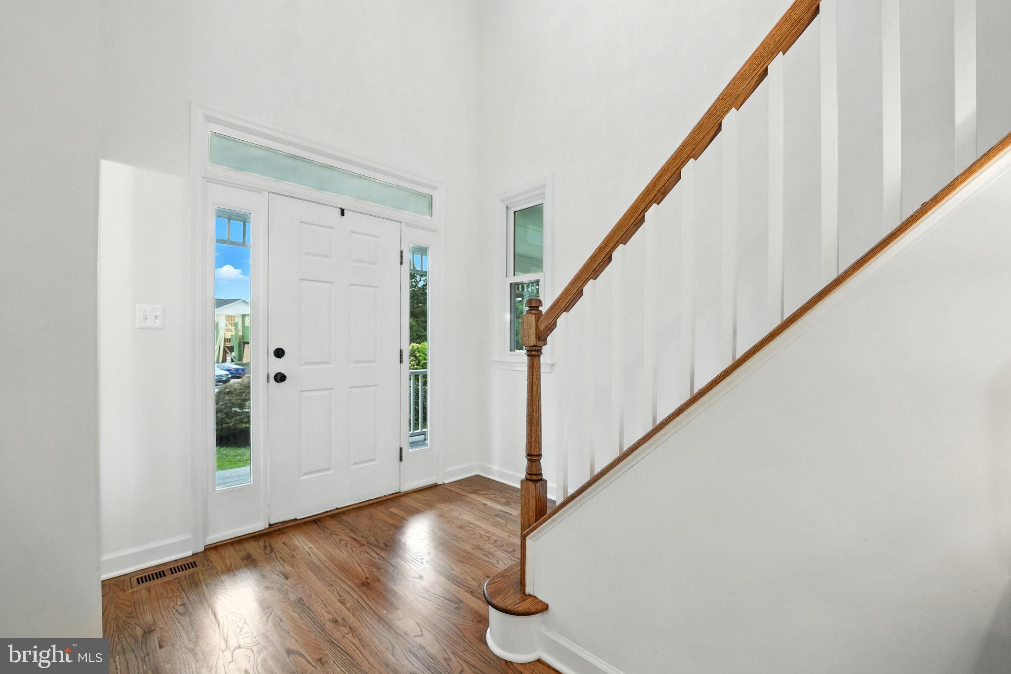 LYON VILLAGE - Residential