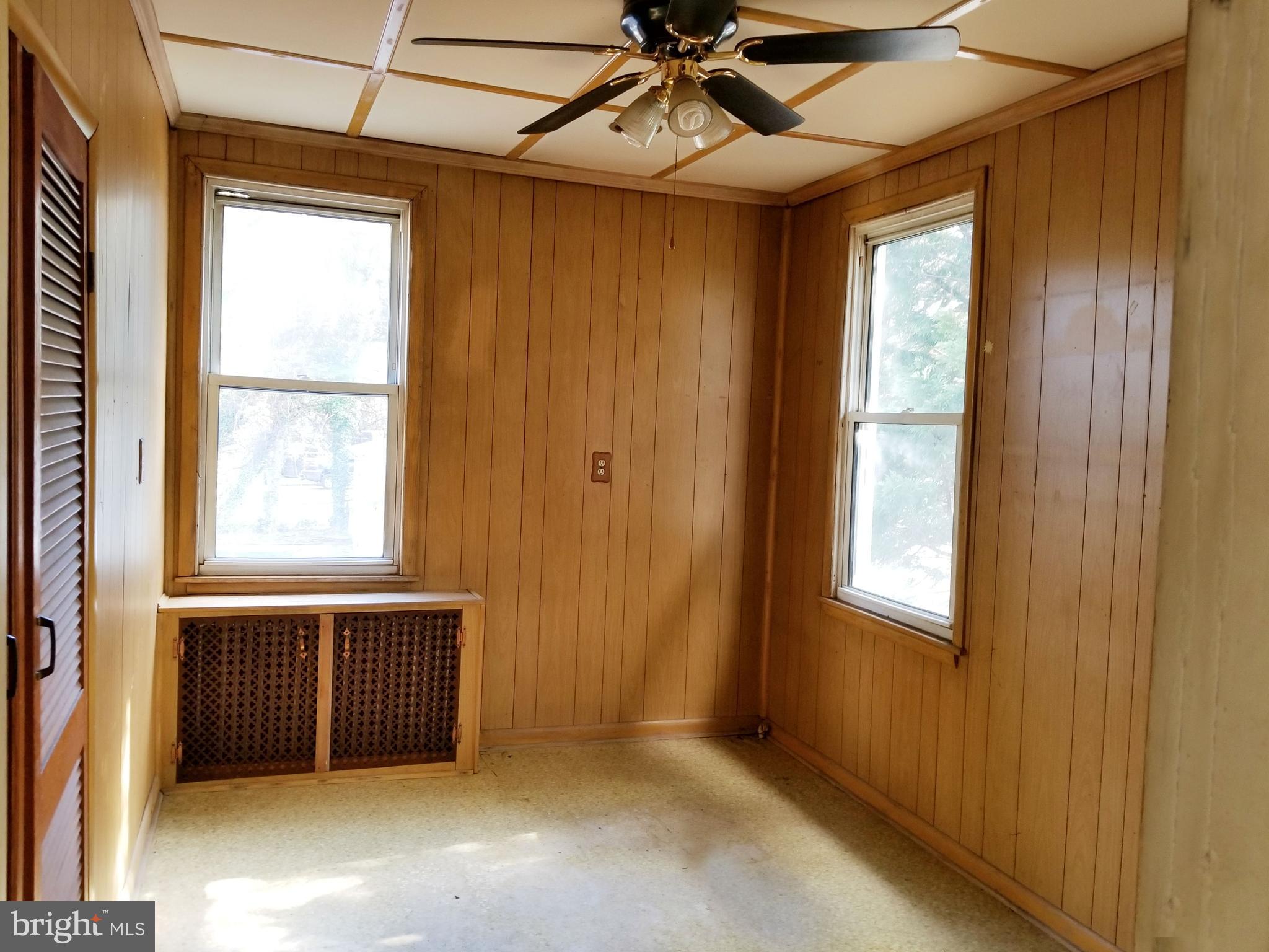 WYNNEWOOD - Residential