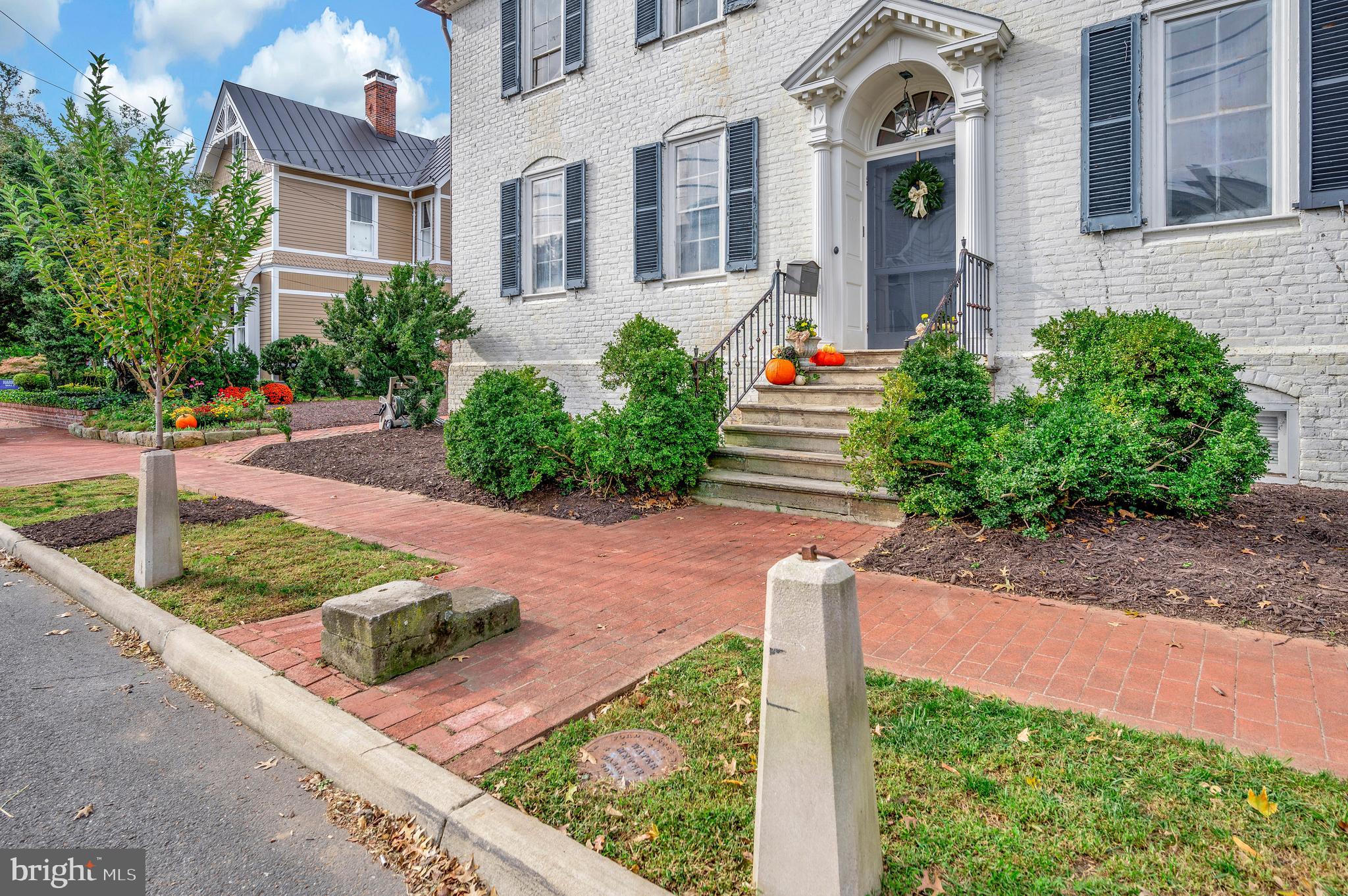 LOWER CAROLINE - Residential