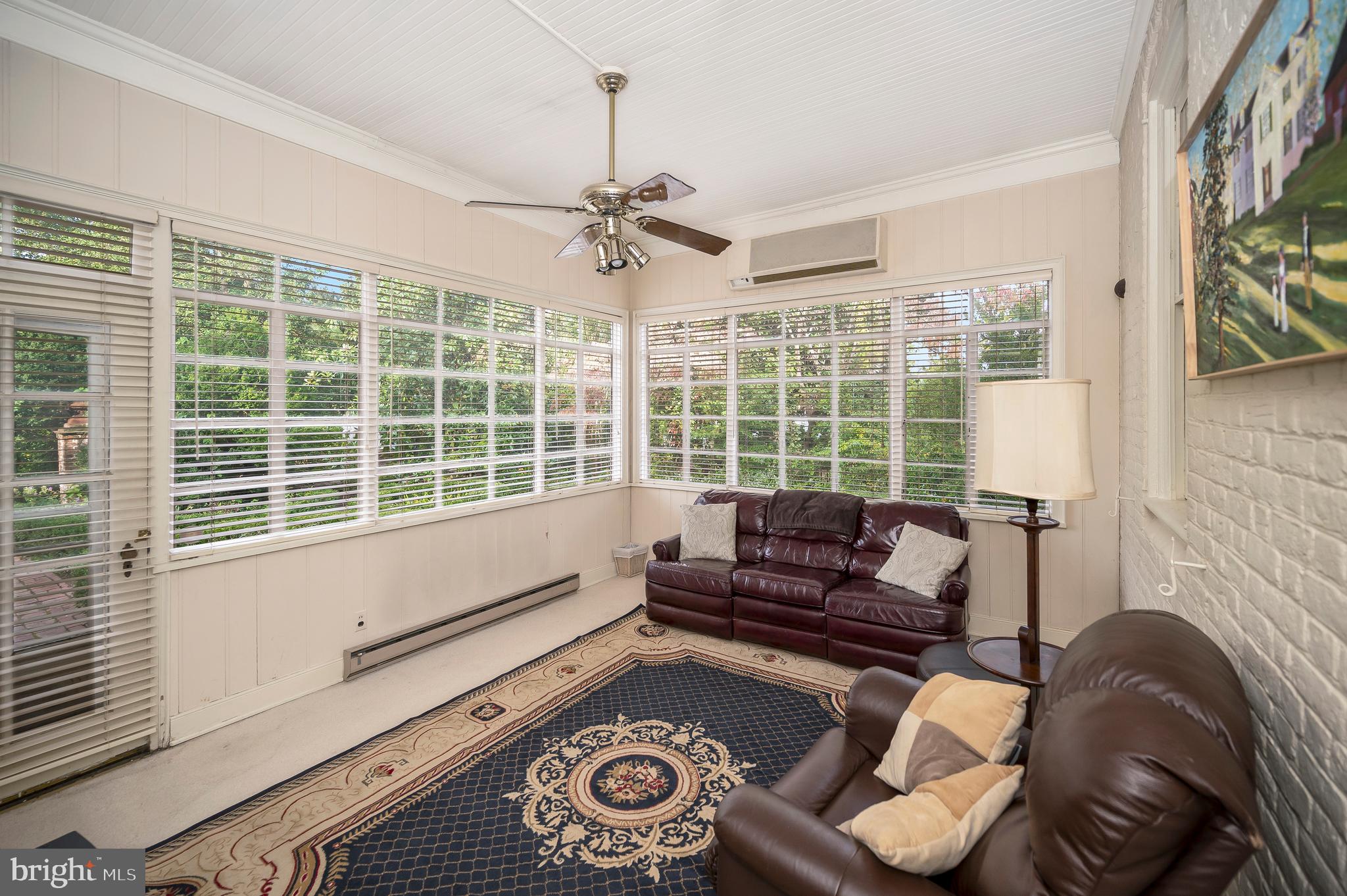 LOWER CAROLINE - Residential