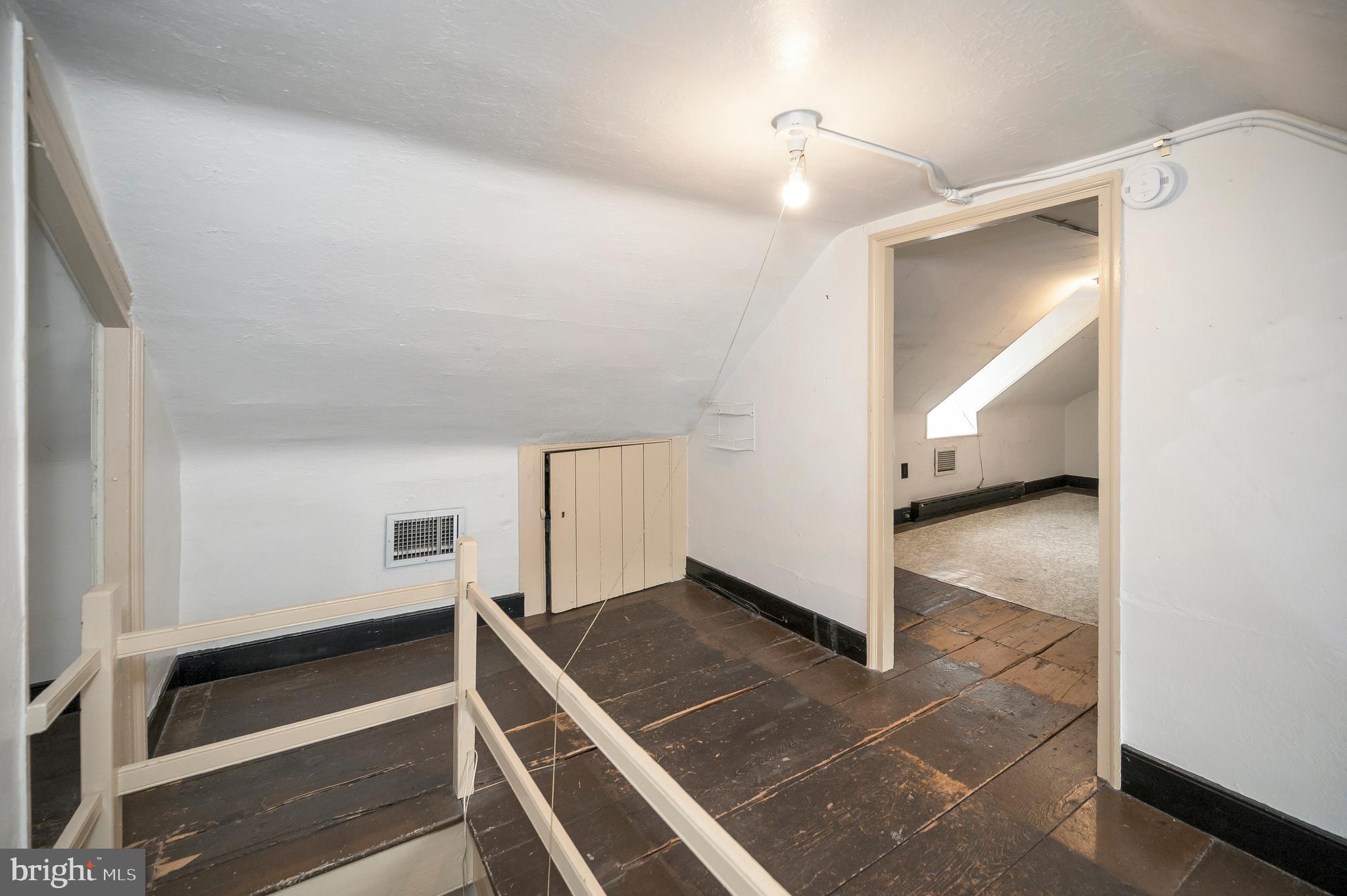 LOWER CAROLINE - Residential