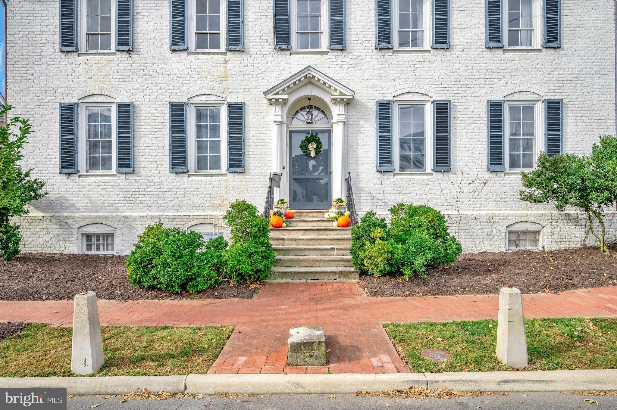 LOWER CAROLINE - Residential