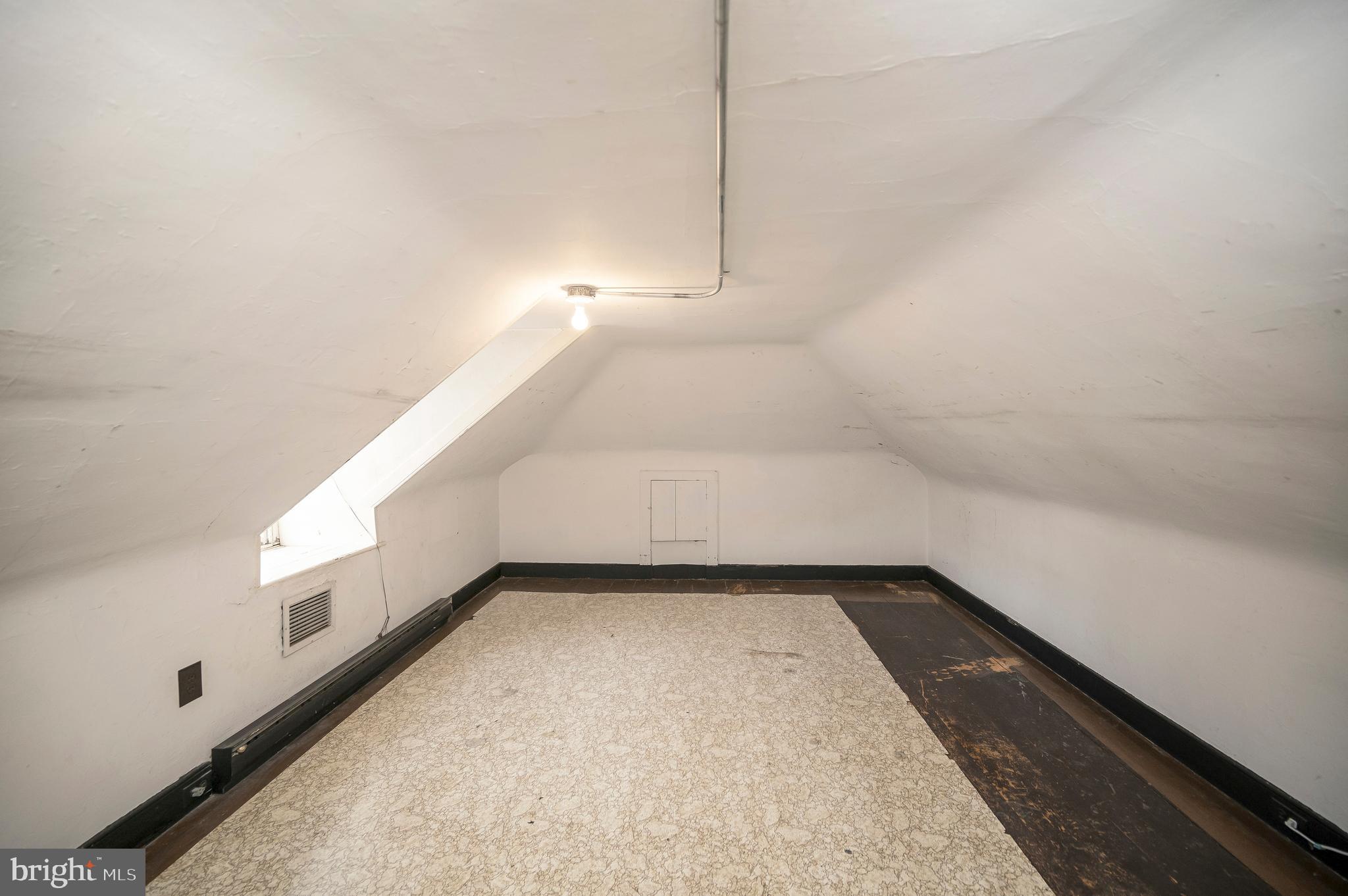 LOWER CAROLINE - Residential