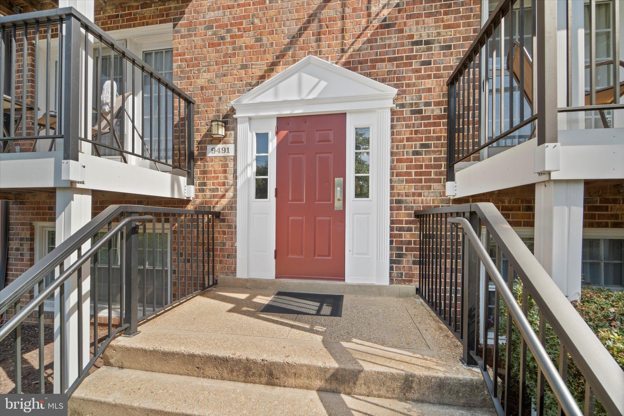 FOXCROFT COLONY CONDOS - Residential Lease