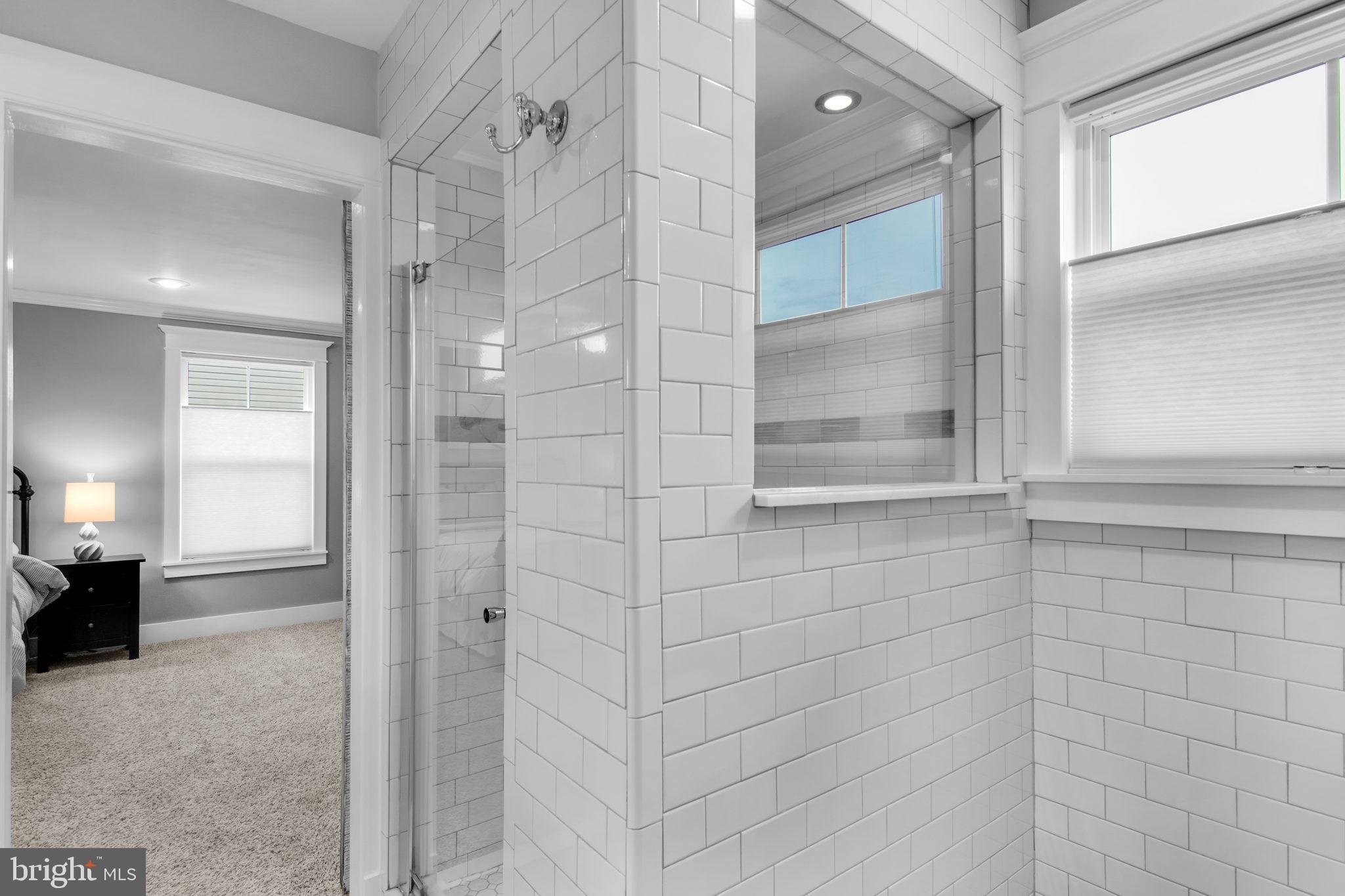 SEVEN HILLS - Residential