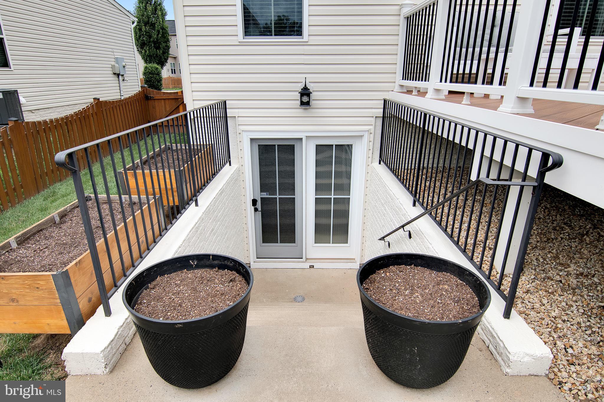 SEVEN HILLS - Residential