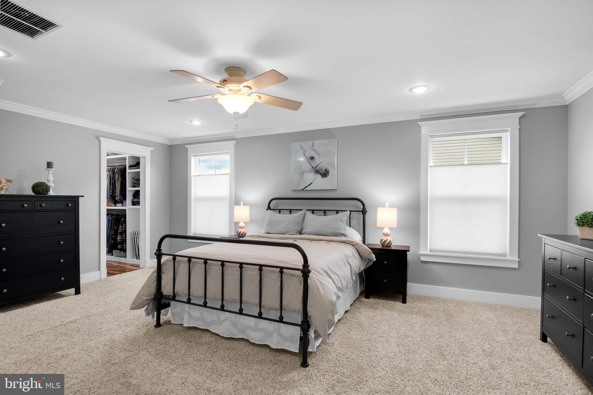 SEVEN HILLS - Residential