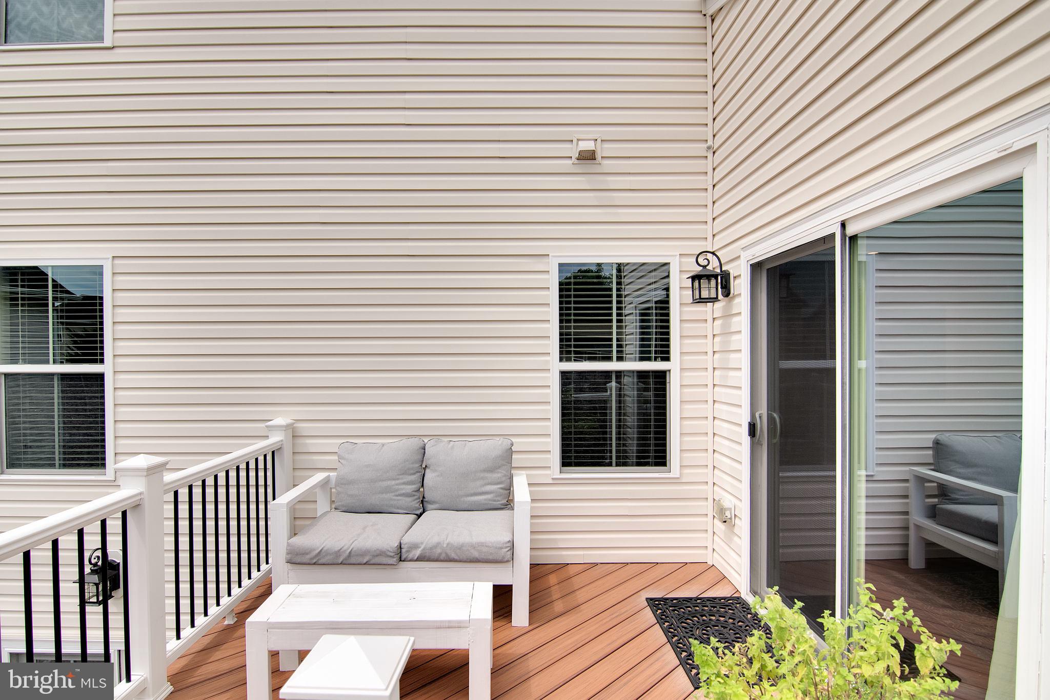 SEVEN HILLS - Residential