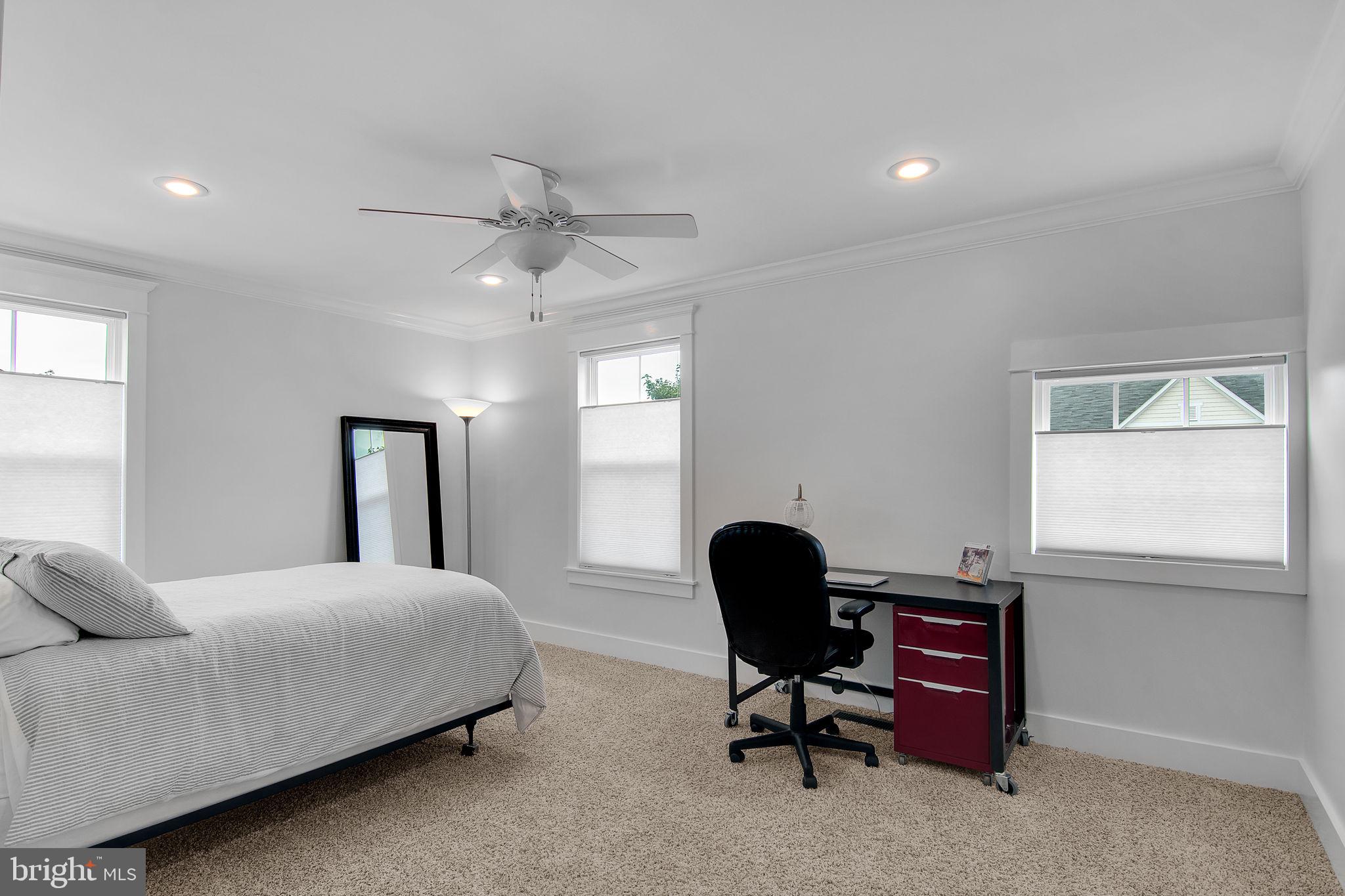 SEVEN HILLS - Residential