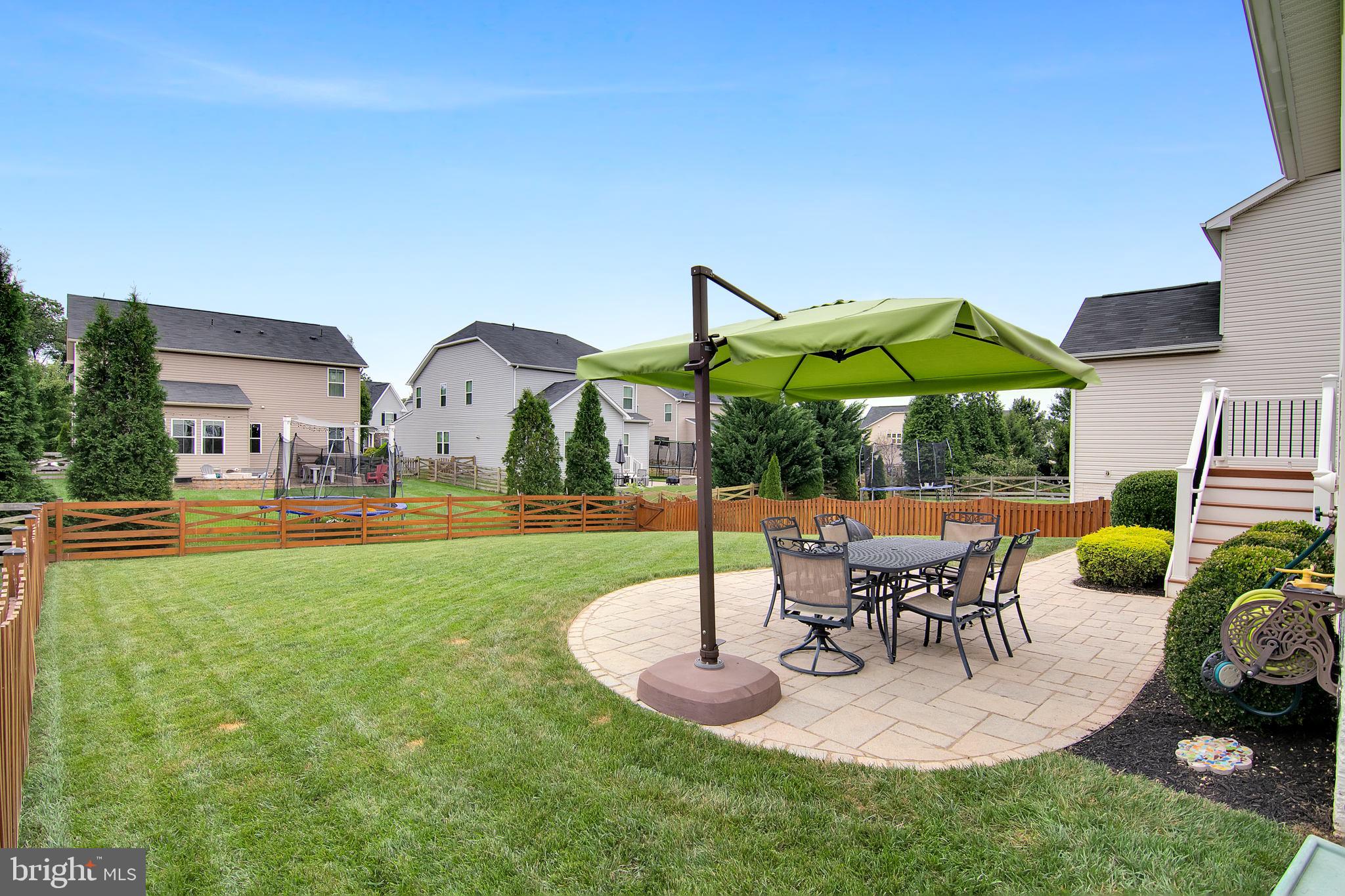 SEVEN HILLS - Residential