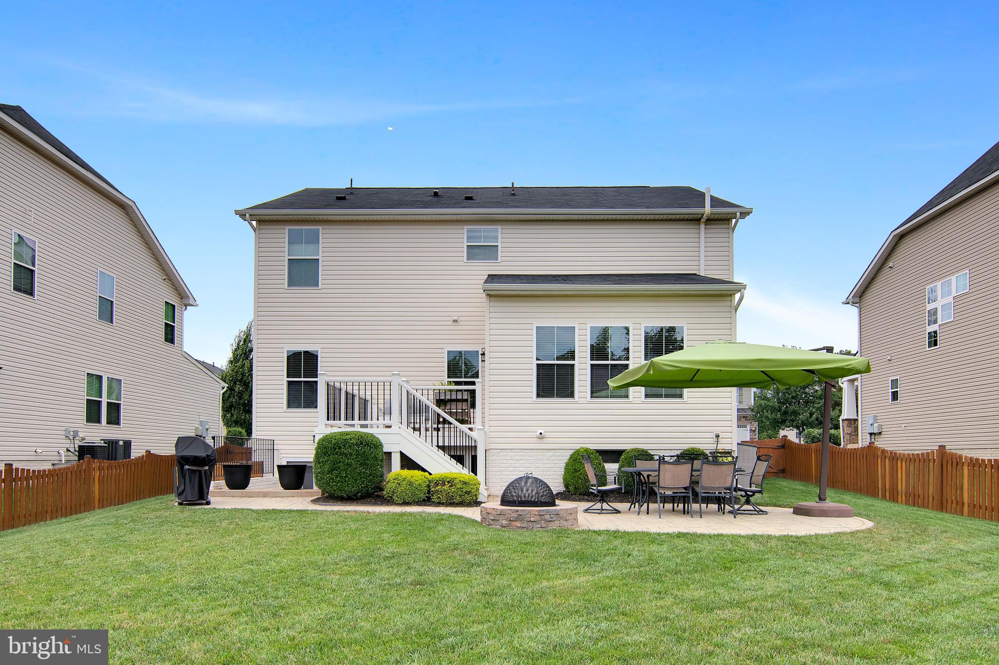 SEVEN HILLS - Residential