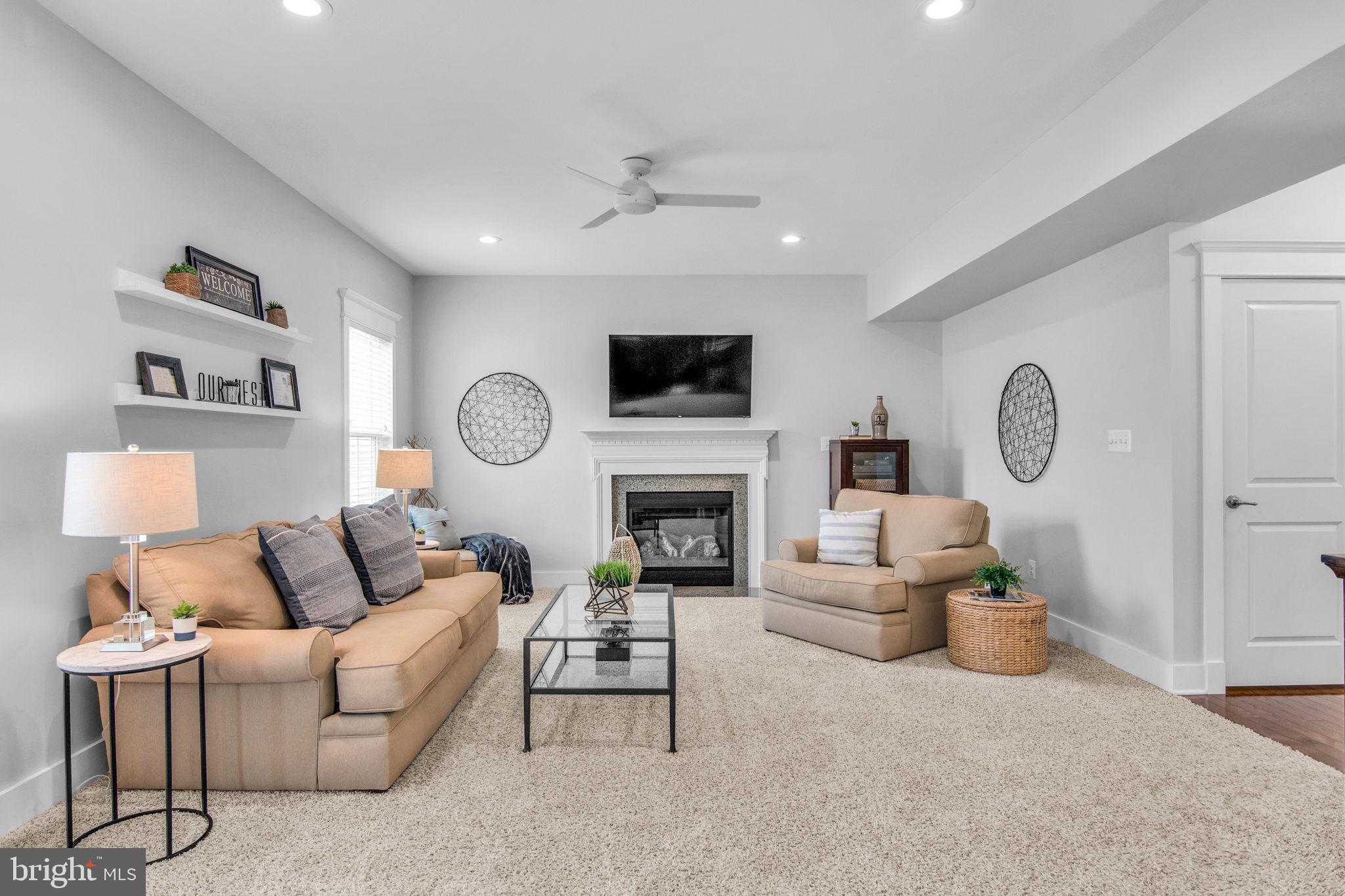 SEVEN HILLS - Residential