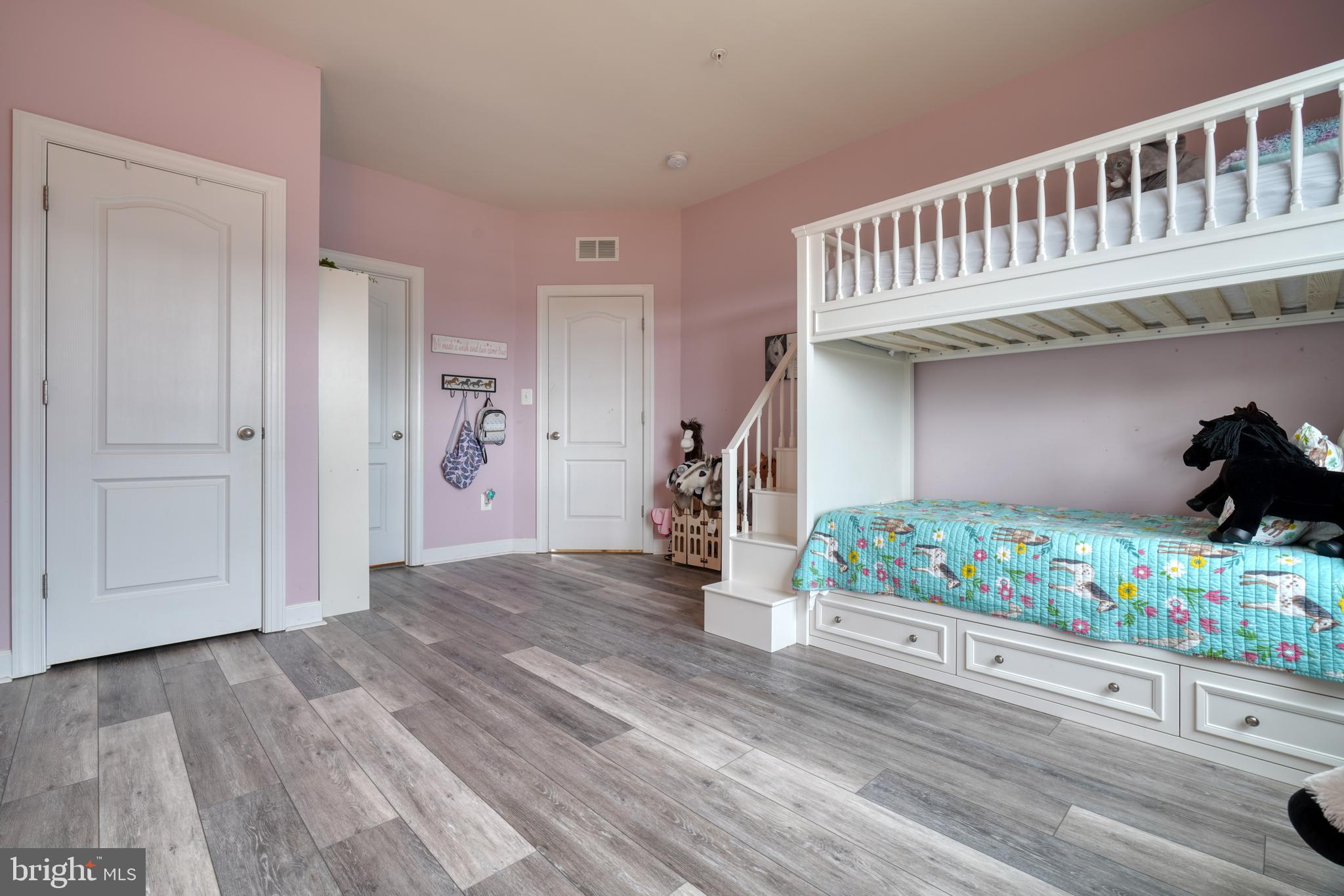 MAGNESS FARMS - Residential