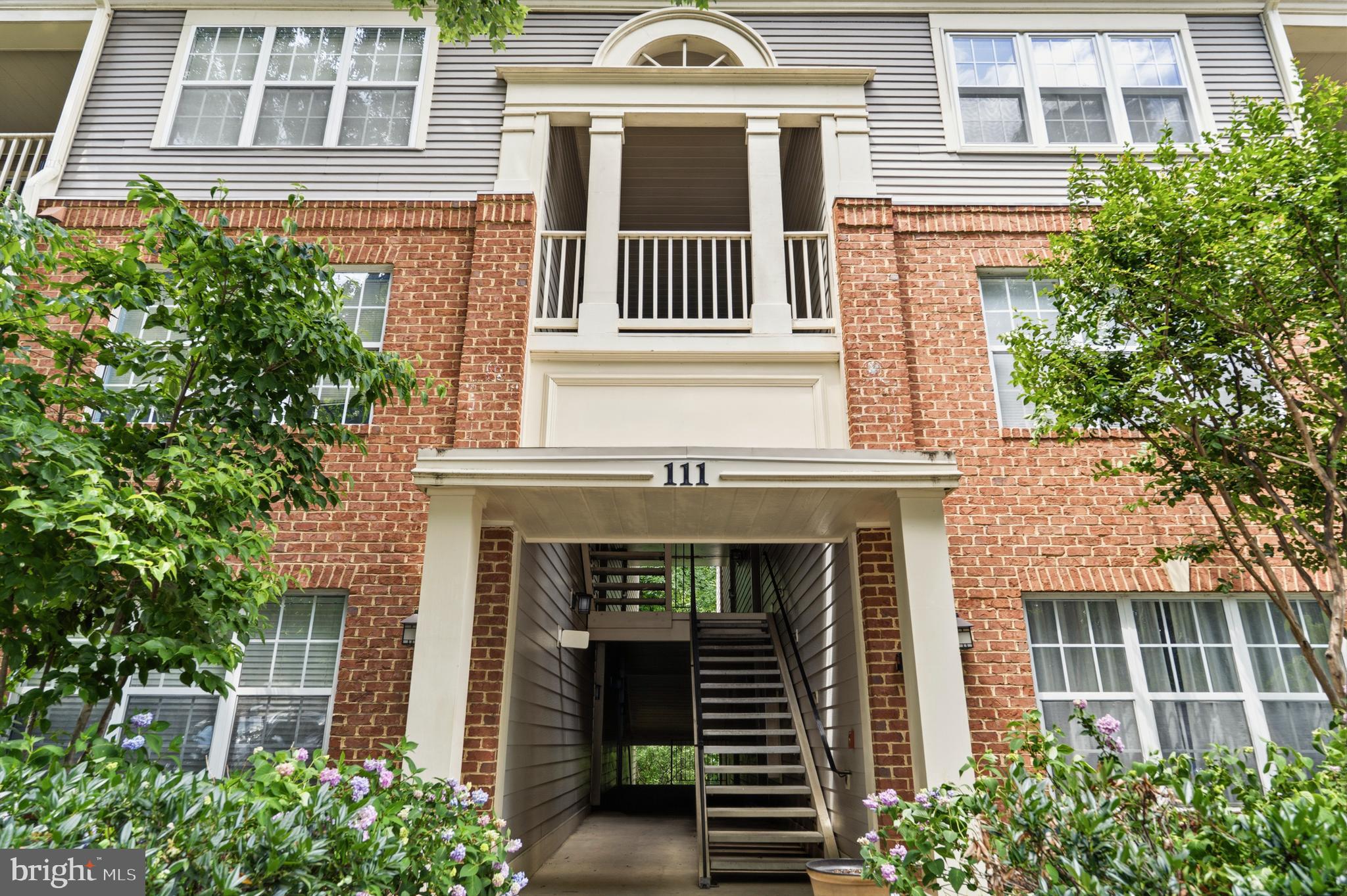 111 TIMBERBROOK LANE 202