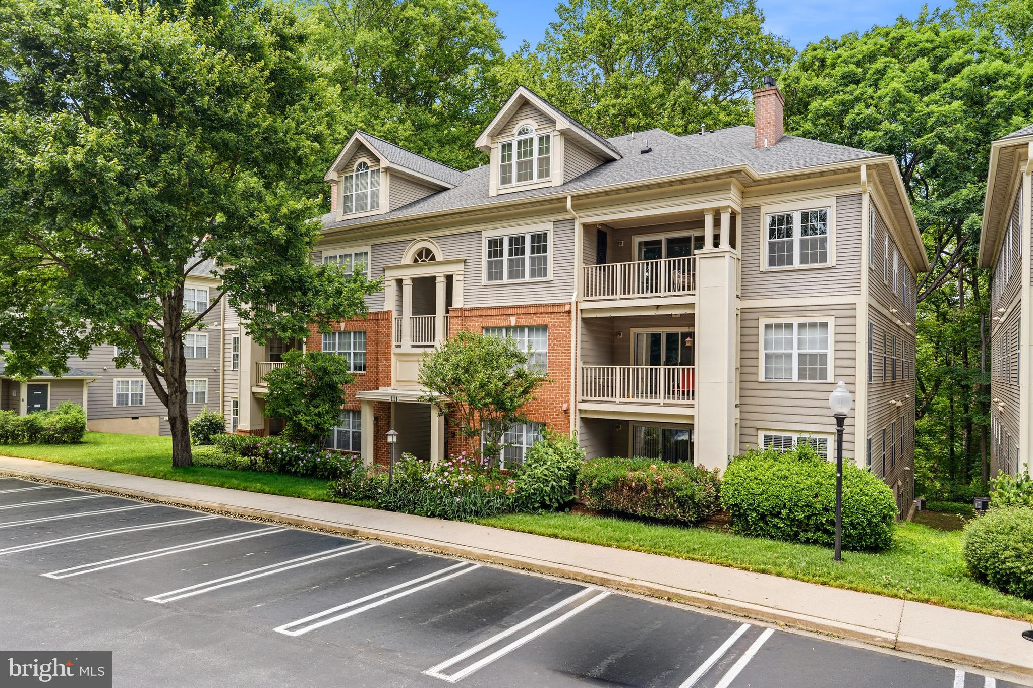 111 TIMBERBROOK LANE 202
