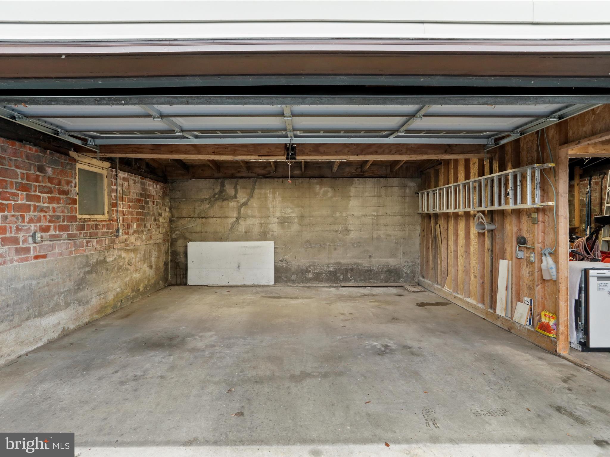 RIDGELEY - Residential