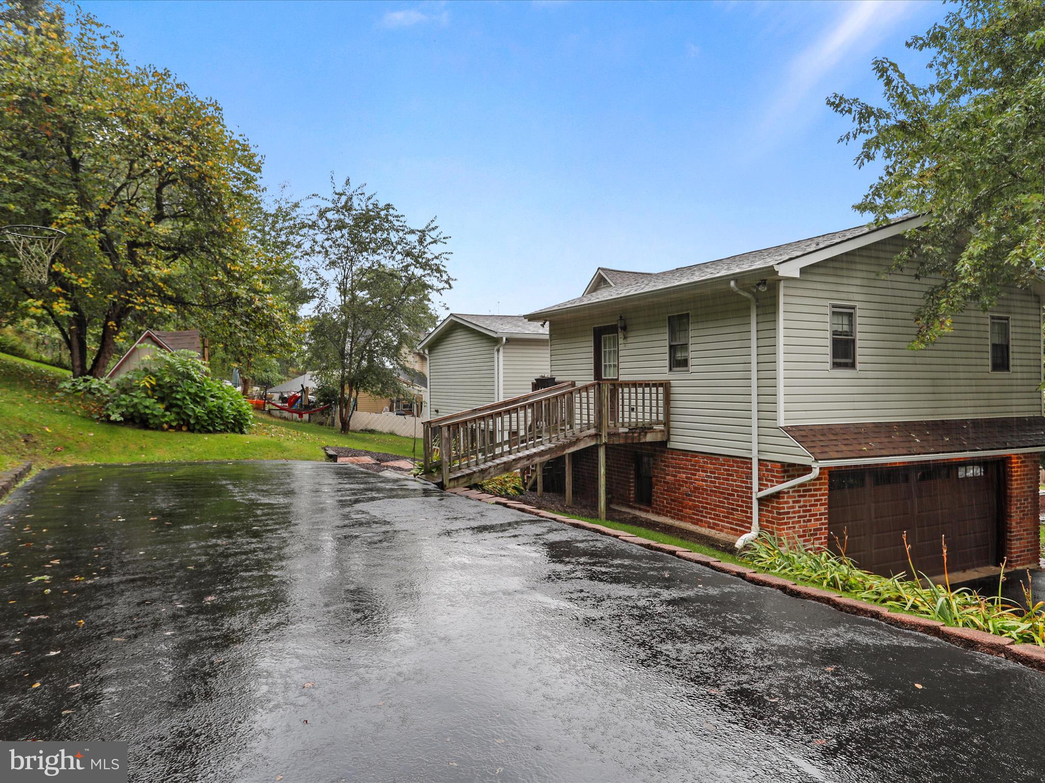 RIDGELEY - Residential