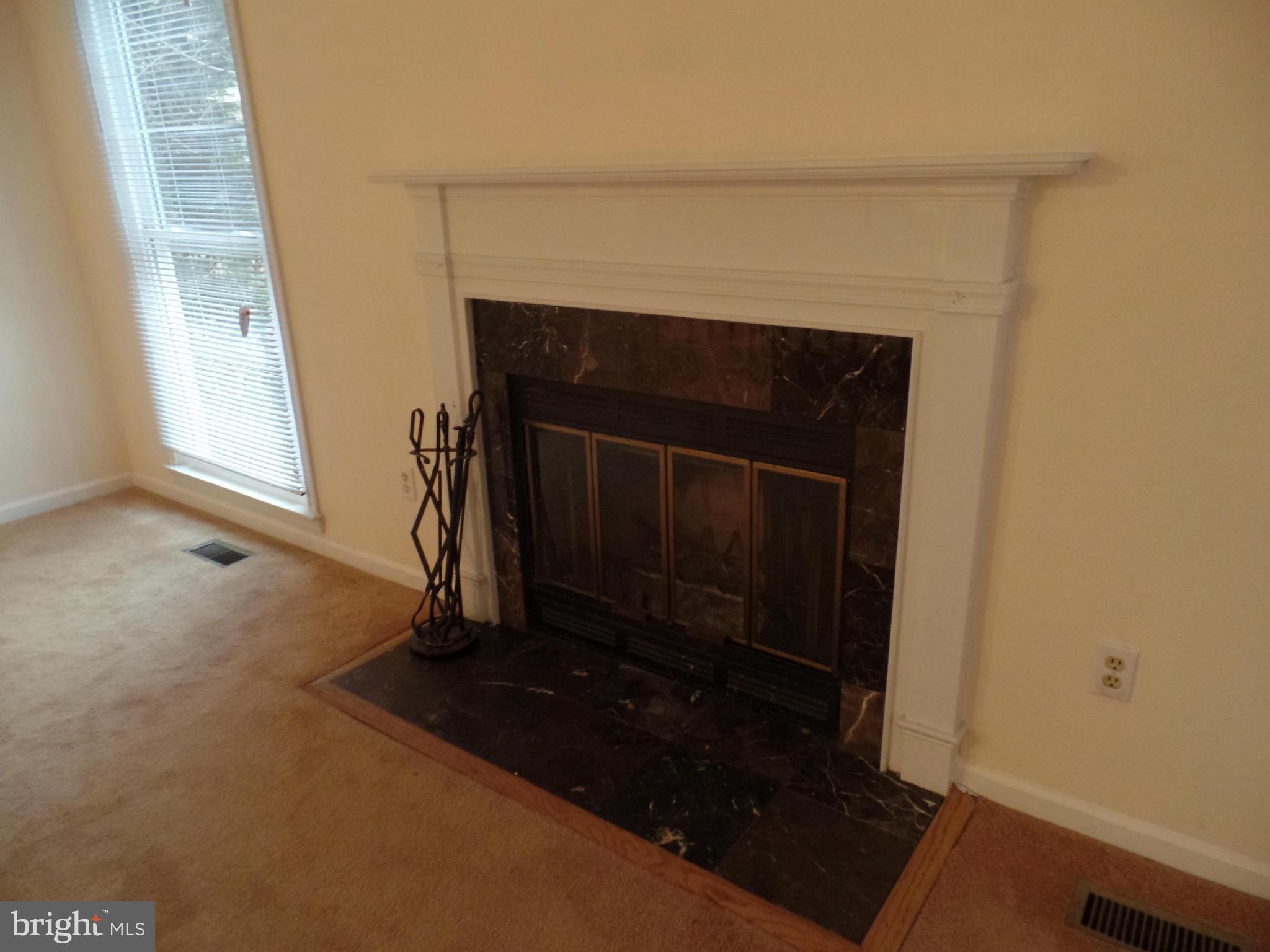 FOX CREEK - Residential Lease