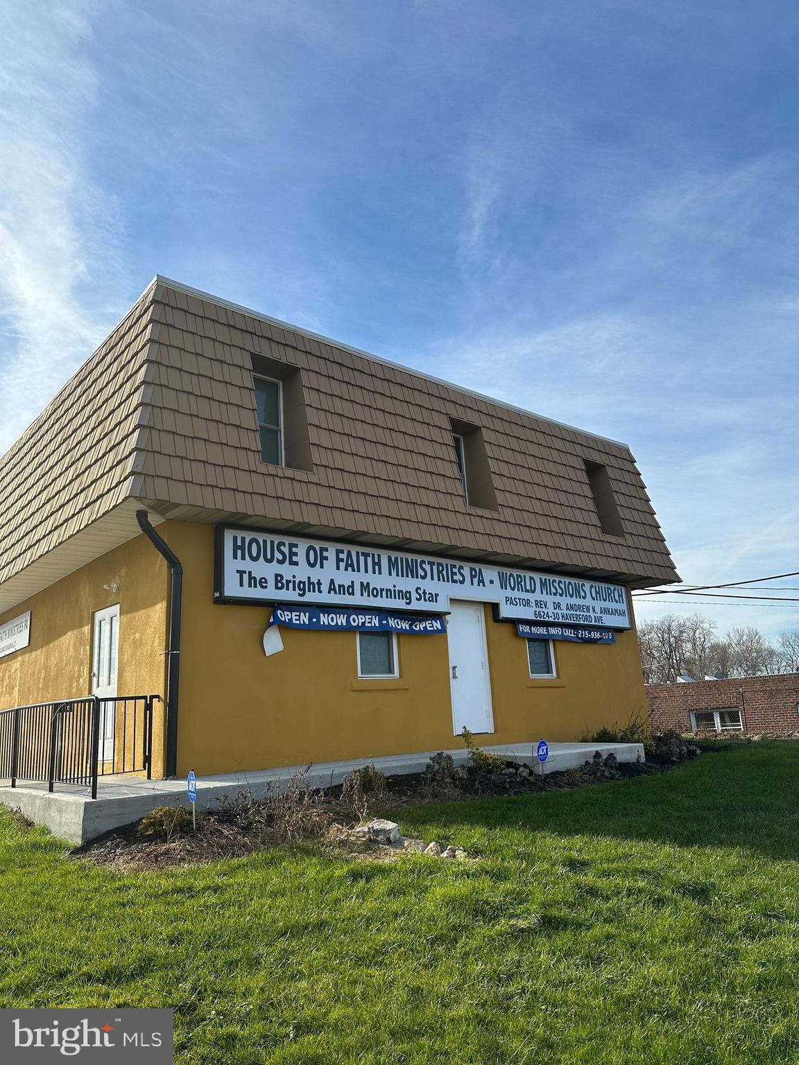 OVERBROOK - Commercial Lease