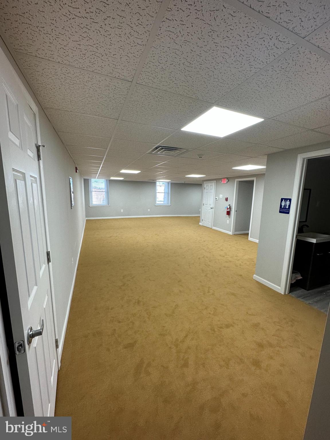 OVERBROOK - Commercial Lease