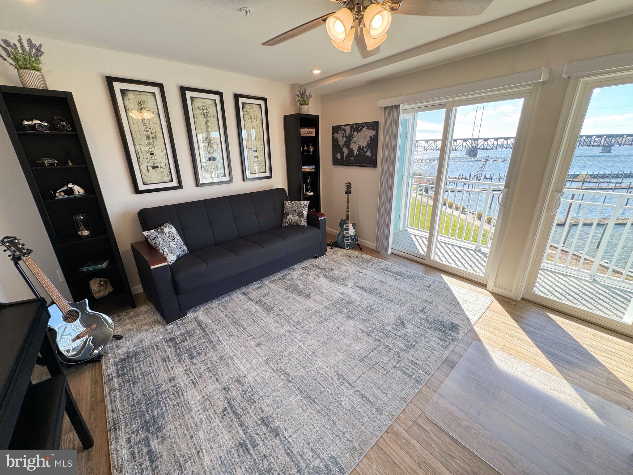 OWENS LANDING - Residential